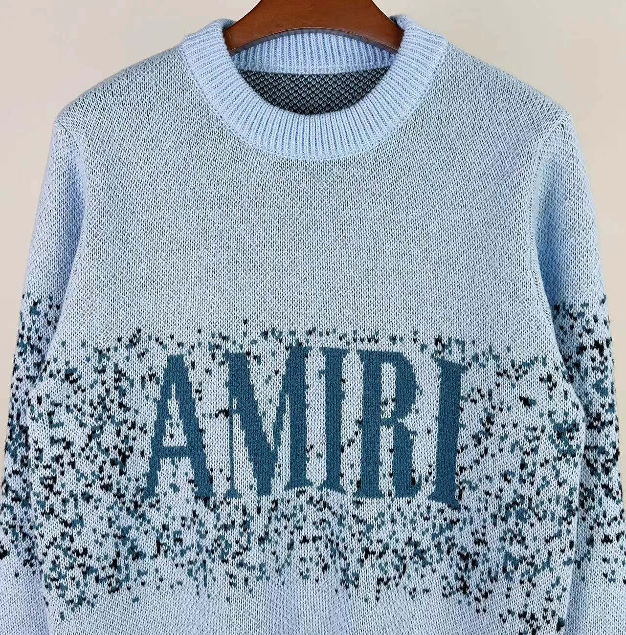 P250 🎉AMIRI new autumn and winter sweater classic logo jacquard on the front Color: Black Sky Blue Grass Green Size: S M L XL XXL