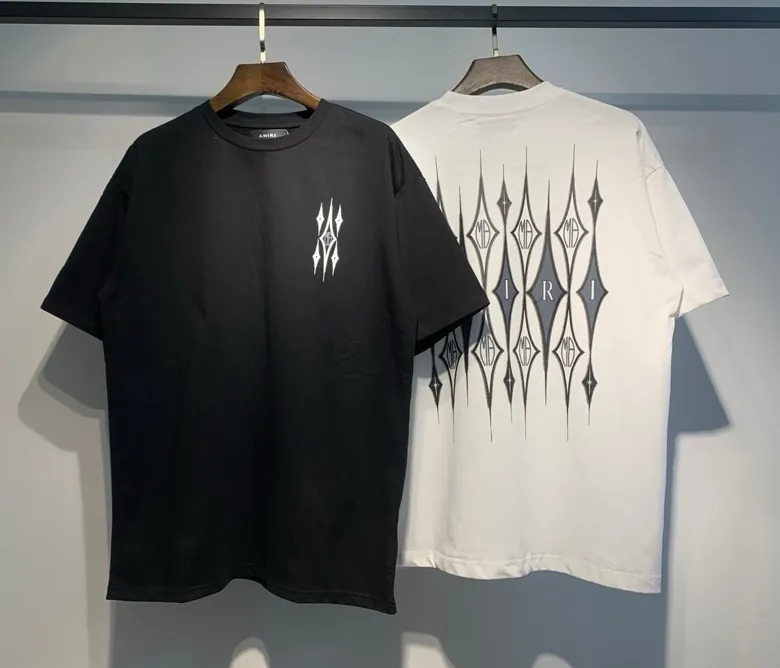 676 model P120 AMIRI real shot black white hanging shot S. M. L. XL