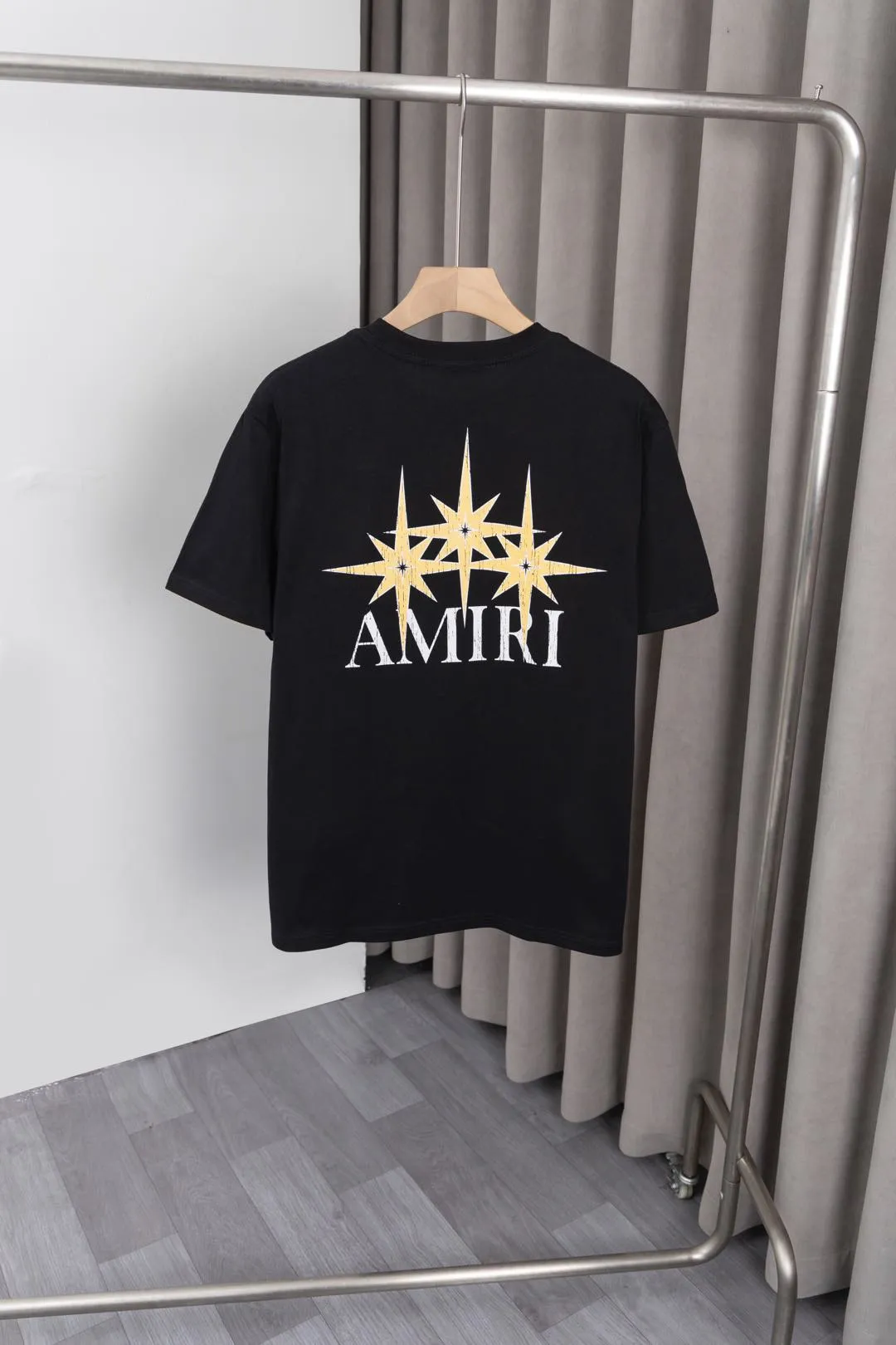 P134 S012 "𝙉𝙚𝙬♈️AMIRI" 🔥50ss new T-shirt, front and back color pattern + letter logo printing process, made of 260g double yarn cotton fabric, soft fabric, fashionable and versatile, same style for men and women. Color: black, white, size: M～3XL