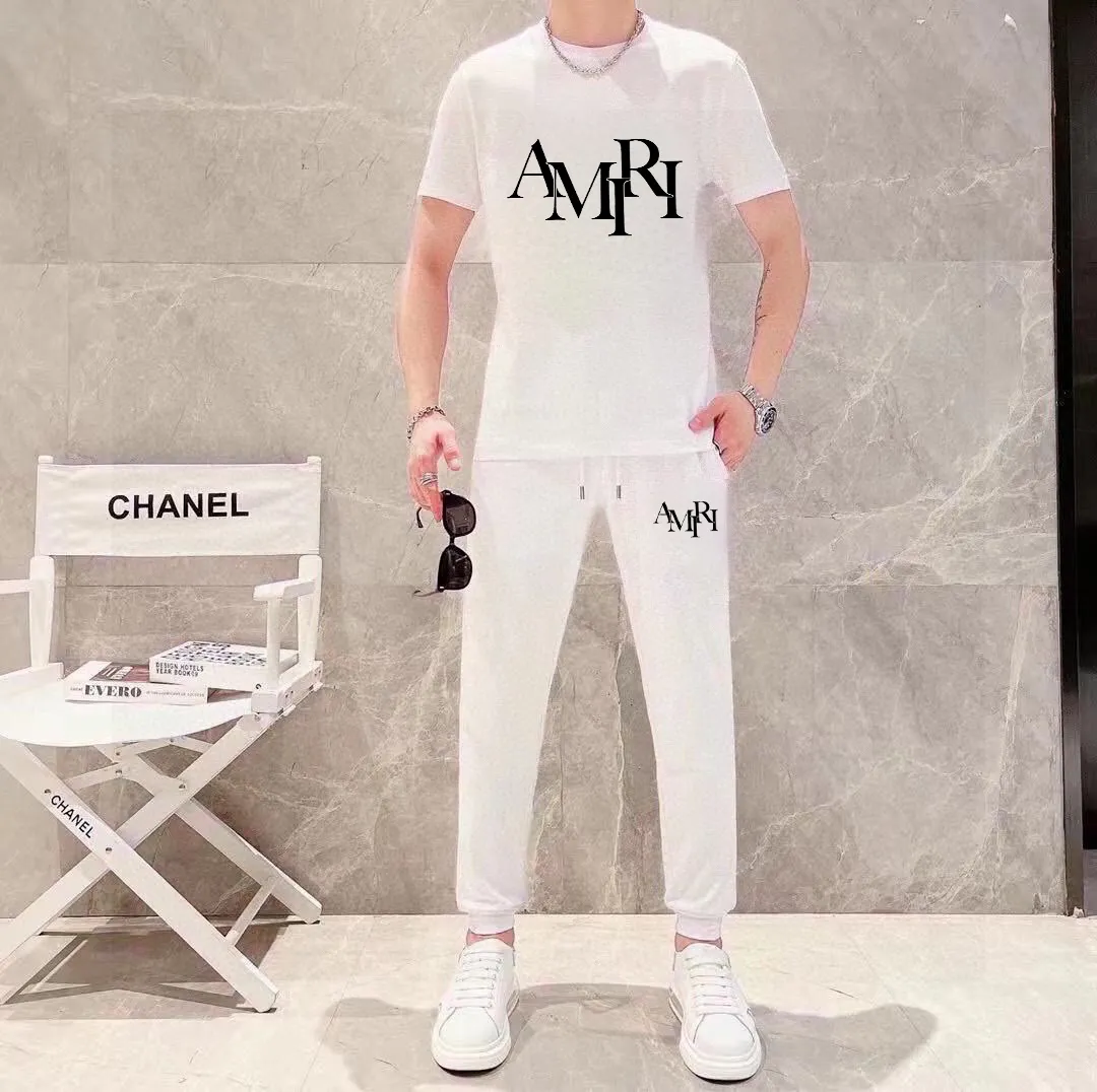 P330 [AMIRI] (Fat Man Gospel) The same style as the 2025 official website. World-renowned luxury brand. Summer men's (double mercerized) high-quality 🐂 suit. It is made of imported original fabrics. It is a trendy style of the season and a versatile hit. Simple and elegant, precise workmanship allows you to be at the top of fashion. Size: M-5XL (can be worn up to 220 pounds)