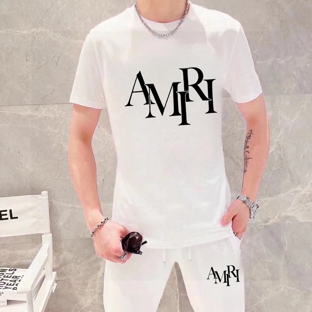 P330 [AMIRI] (Fat Man Gospel) The same style as the 2025 official website. World-renowned luxury brand. Summer men's (double mercerized) high-quality 🐂 suit. It is made of imported original fabrics. It is a trendy style of the season and a versatile hit. Simple and elegant, precise workmanship allows you to be at the top of fashion. Size: M-5XL (can be worn up to 220 pounds)