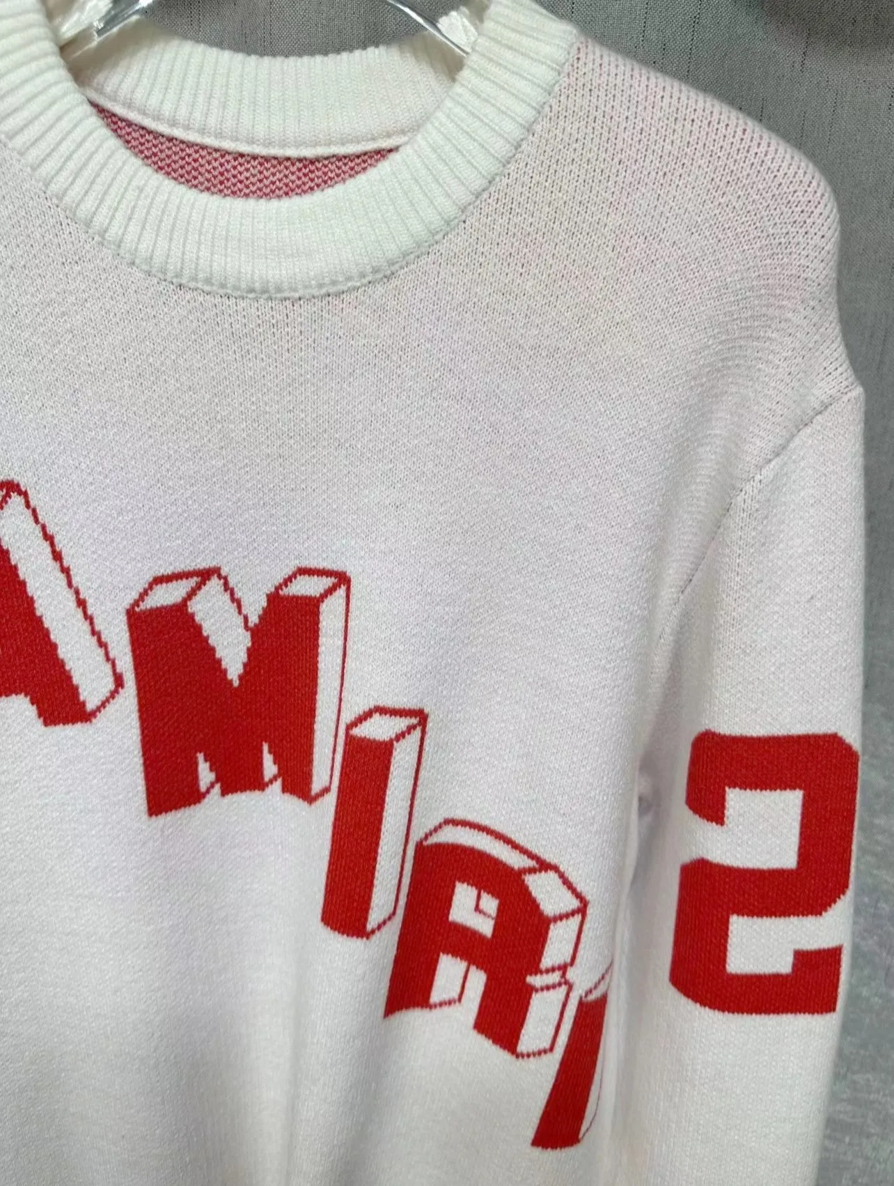 P230 🎉AMIRI new autumn and winter sweater Amiri exclusive logo jacquard on the front, 22 number jacquard on the back Color: White Black Size: S M L XL XXL