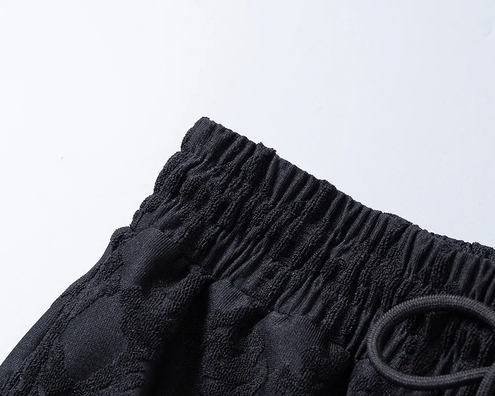P140 Mili's 2026 spring and summer new men's casual shorts, terry jacquard fabric, stylish and handsome, comfortable fabric, rigorous workmanship, and neat wiring. Good upper body effect·Size M-3XL black