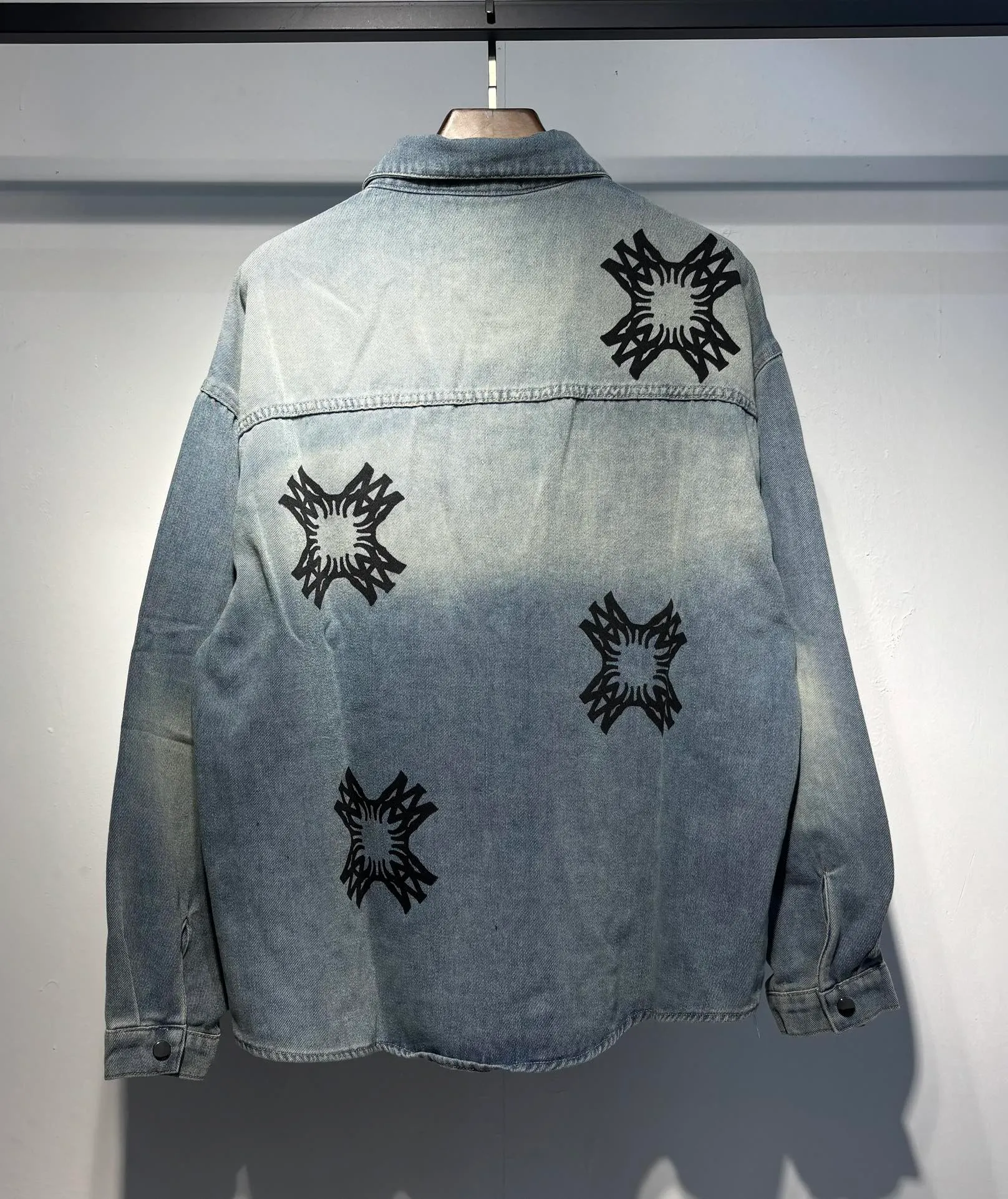 8886 p220 new AMIRI denim shirt M. L. XL
