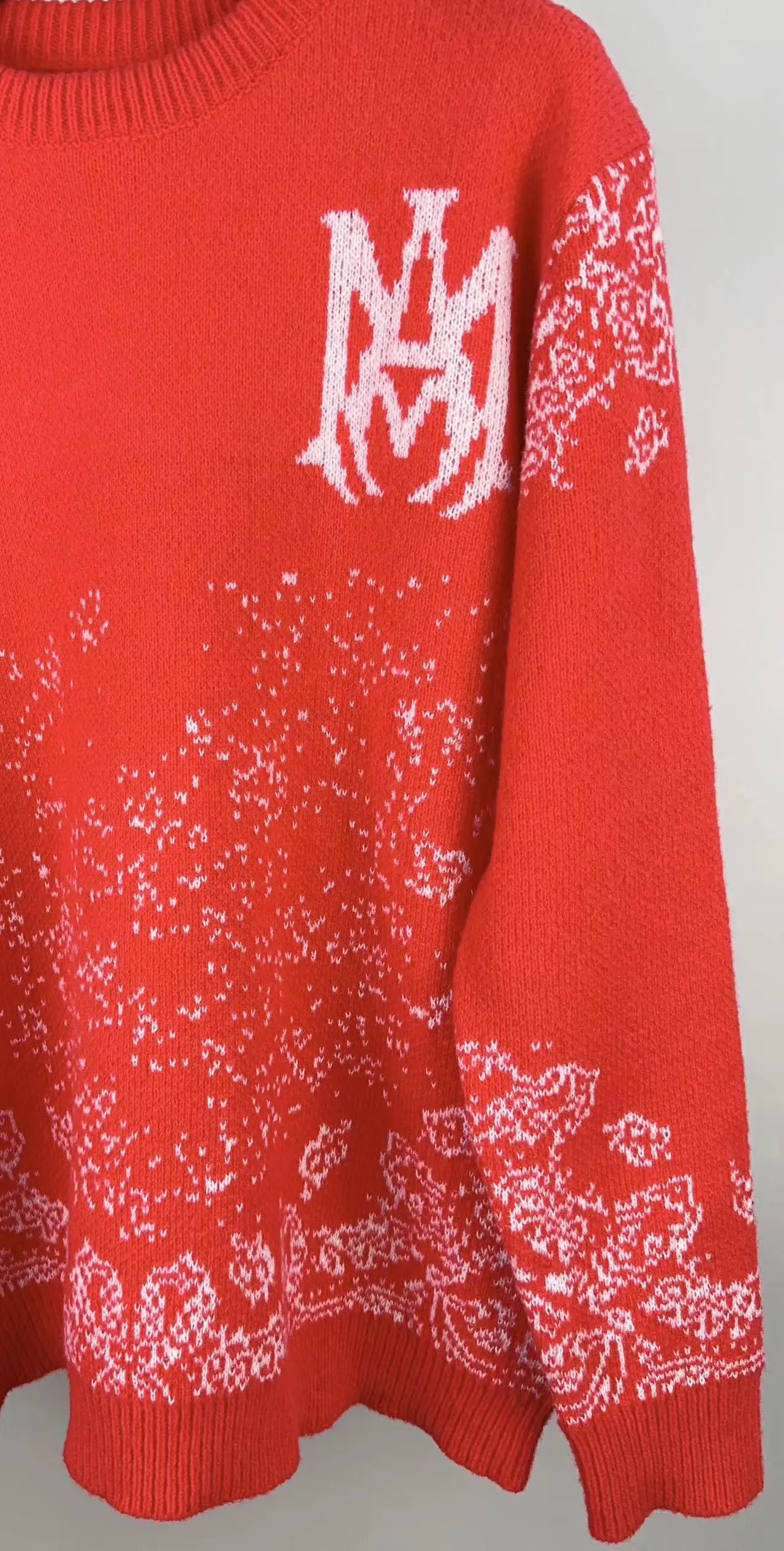 P240 🎉AMIRI new sweater Amiri exclusive logo jacquard on the front, letter logo jacquard on the back Color: Red Black Size: S M L XL XXL