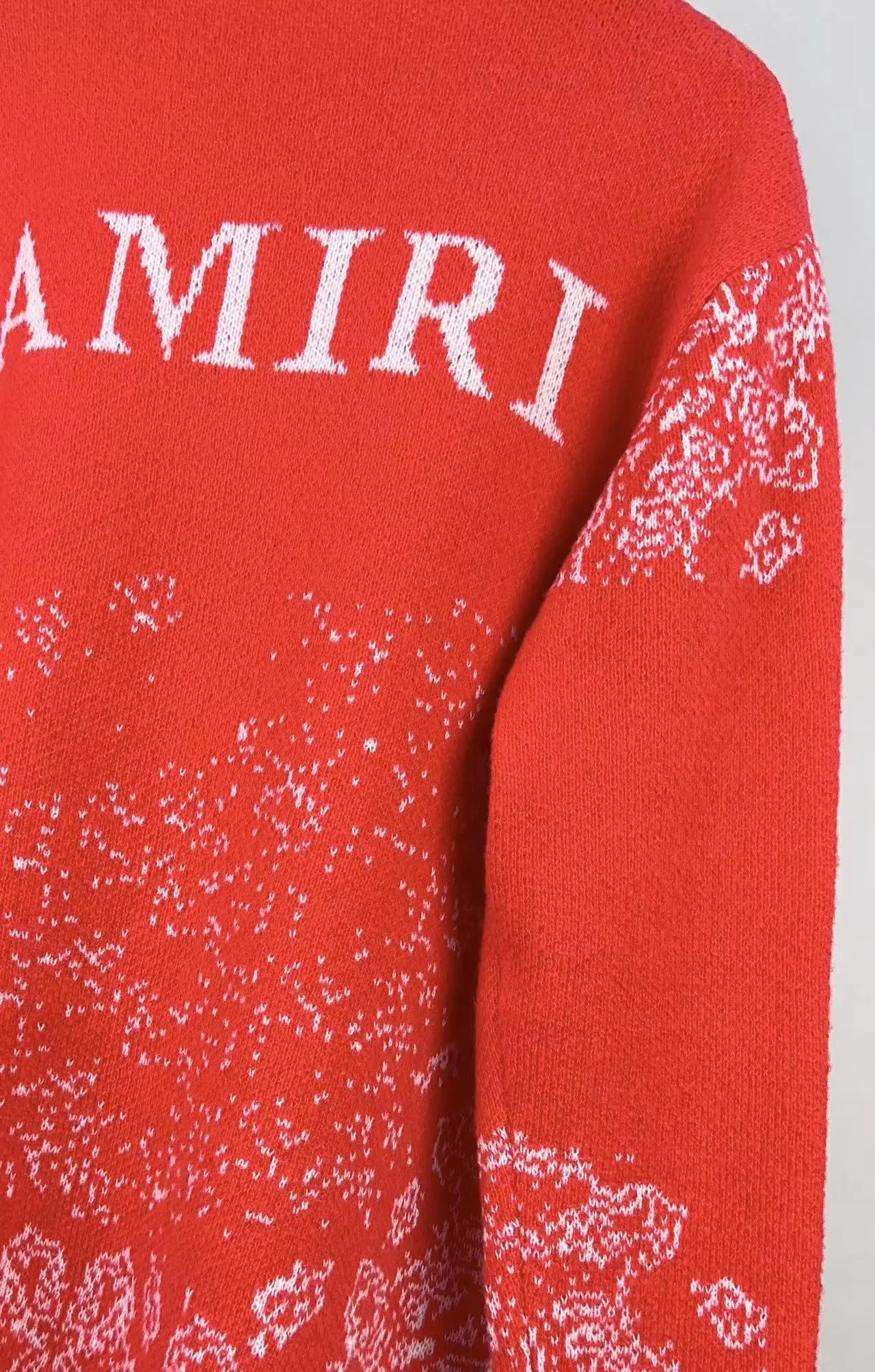 P240 🎉AMIRI new sweater Amiri exclusive logo jacquard on the front, letter logo jacquard on the back Color: Red Black Size: S M L XL XXL
