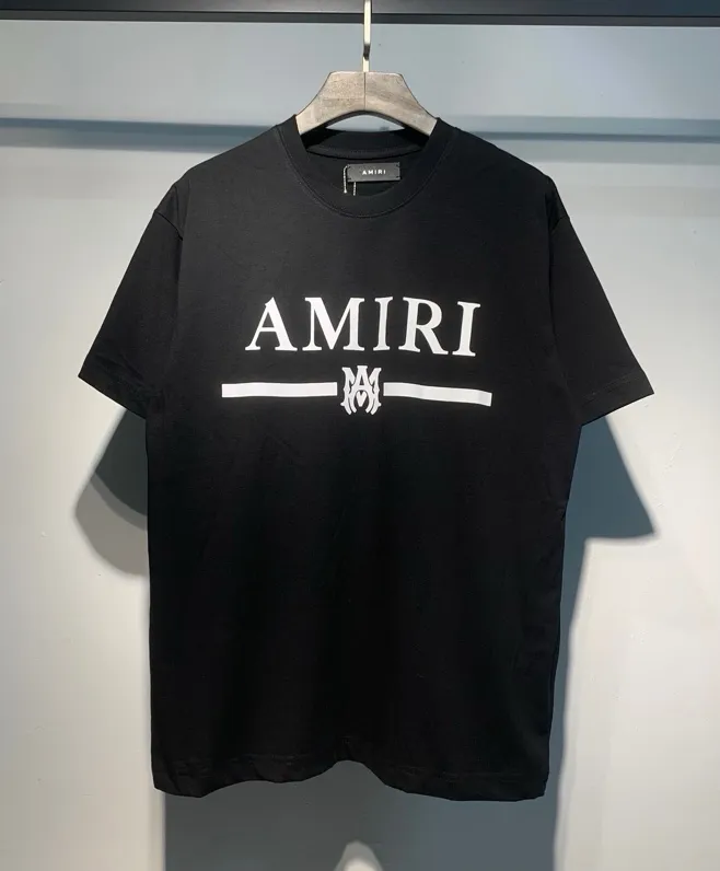 679 model P114 AMIRI real shot black white hanging shot S. M. L. XL