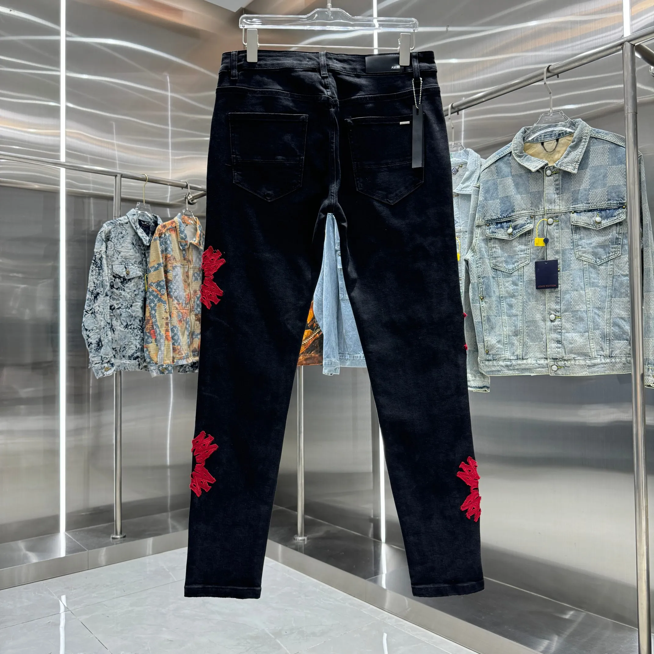 P290 Amiri ripped pattern embroidered street fashion slim fit stretch jeans Color Black Size 30 32 34 36 38