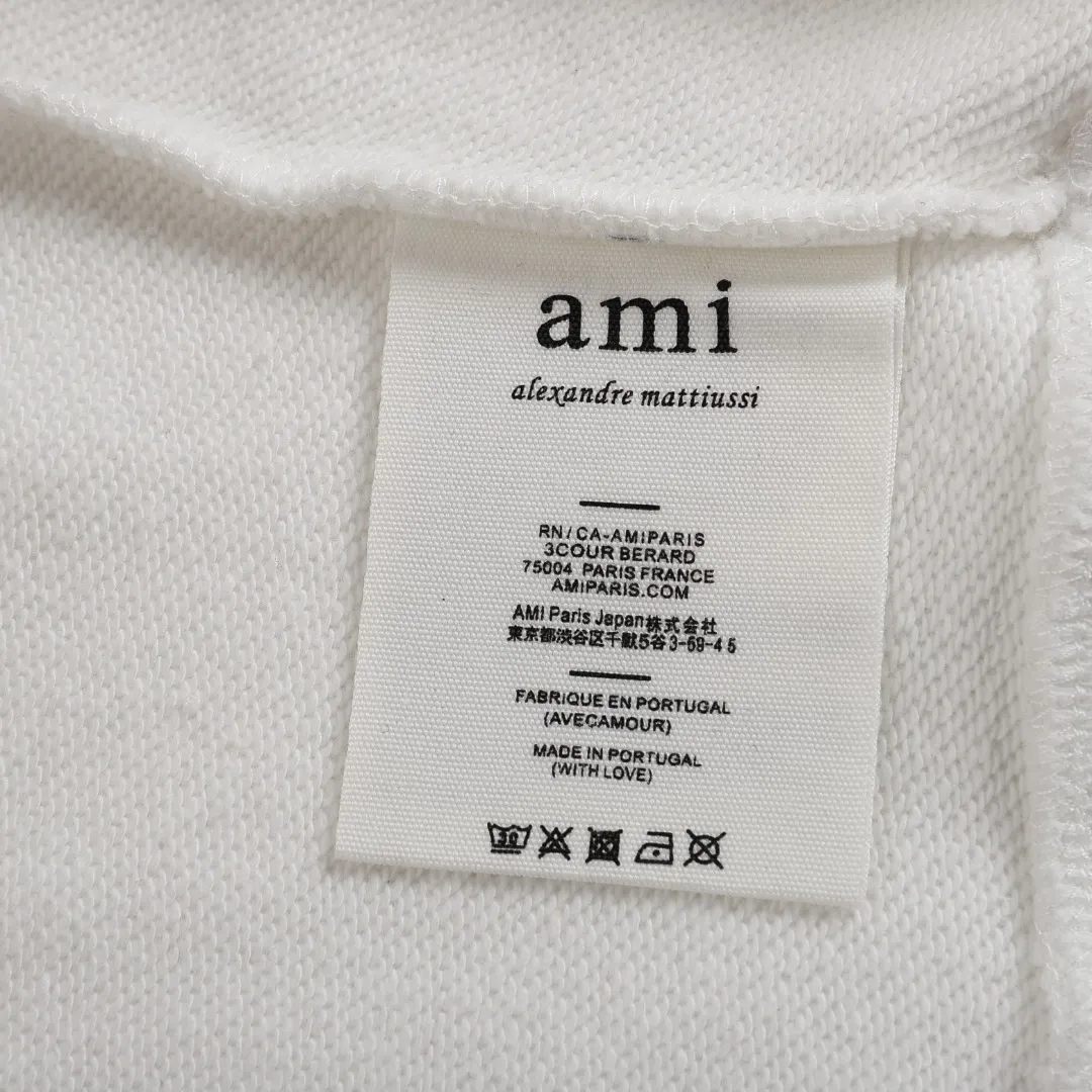 P150 Style No. 205 (comes with matching straight-leg sweatpants without color difference) Ami2025 classic macaron color round neck sweatshirt This product is made of pure cotton 380g fabric, authentic 1:1 pattern opening, loose fit, classic color, versatile and not picky about body shape, details can be seen in the threading workmanship, accessories and embroidery. The highest quality cannot be said. Please rest assured.  Color: White Size: S M L XL