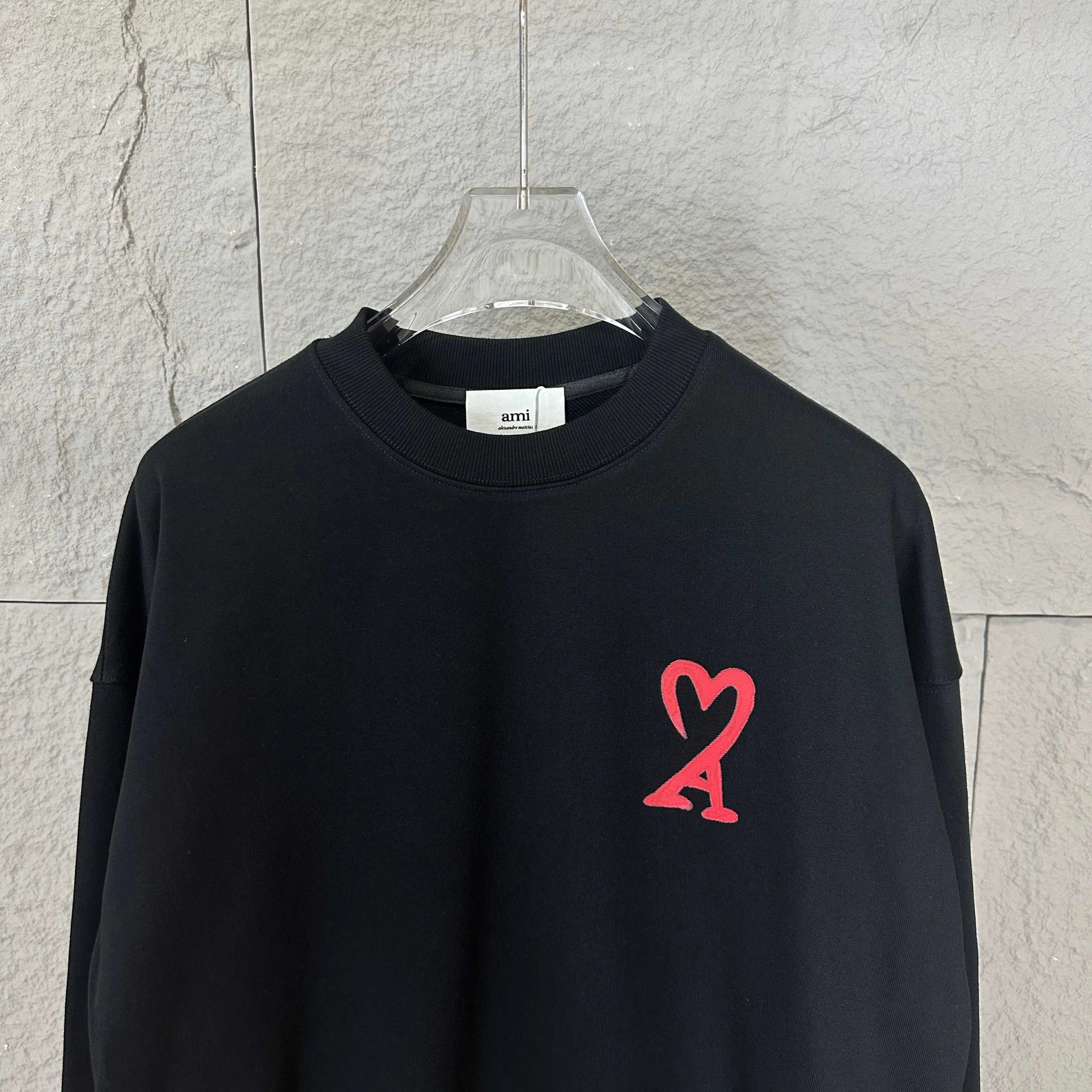 🅿️240 Ami love 2025 early autumn and winter new style classic simple love letter printing design personalized logo custom terry fabric long-sleeved T-shirt same style for men and women Color: black white Size: S (90-130 catties) M (120-150 catties) L (140-165 catties) XL (160-180 catties) XXL (180-210 pounds)