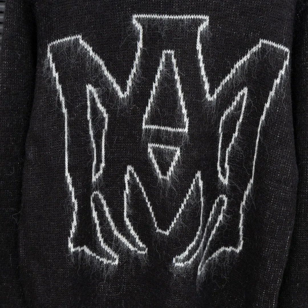 P300 Style: AMIRI seahorse M LOGO long-sleeved sweater Size: S-XXL Fabric: Wool blend Accessories: Full set of customized original accessories No gender distinction, same style for men and women