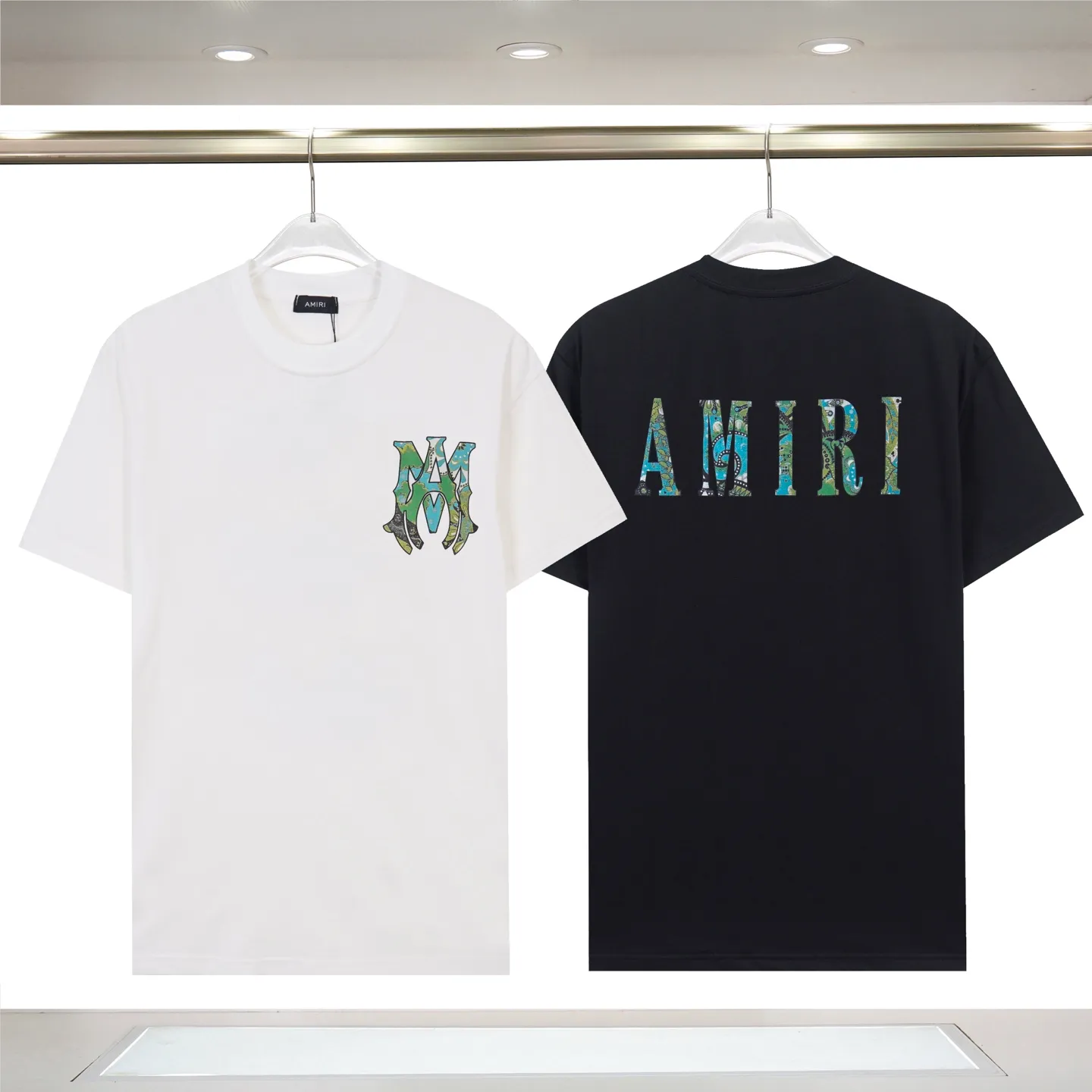 P122 889# "𝙉𝙚𝙬♈️ AMIRI" 🏖 25 autumn and winter new style, front and rear letter logo, white ink direct injection process, no touch short-sleeved T-shirt, made of 260g 32-count close double yarn cotton fabric, soft fabric.   Color: Black White Size: S M L XL XXL