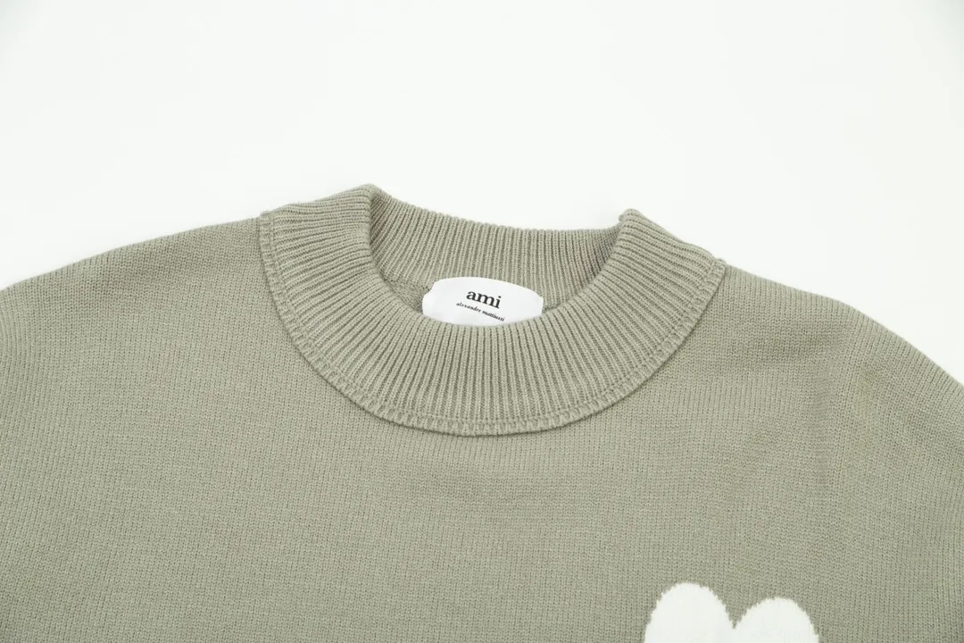 8155# Ami Paris 2024 Autumn and Winter New Arrivals, New Colors, Big Heart Jacquard, Patchwork Reverse-over Technology, Round Neck Wool Sweater, Lazy Style, Same Style for Men and Women, Oversize Color: Sky Blue, Bean Green, Apricot Code Number: S-XL