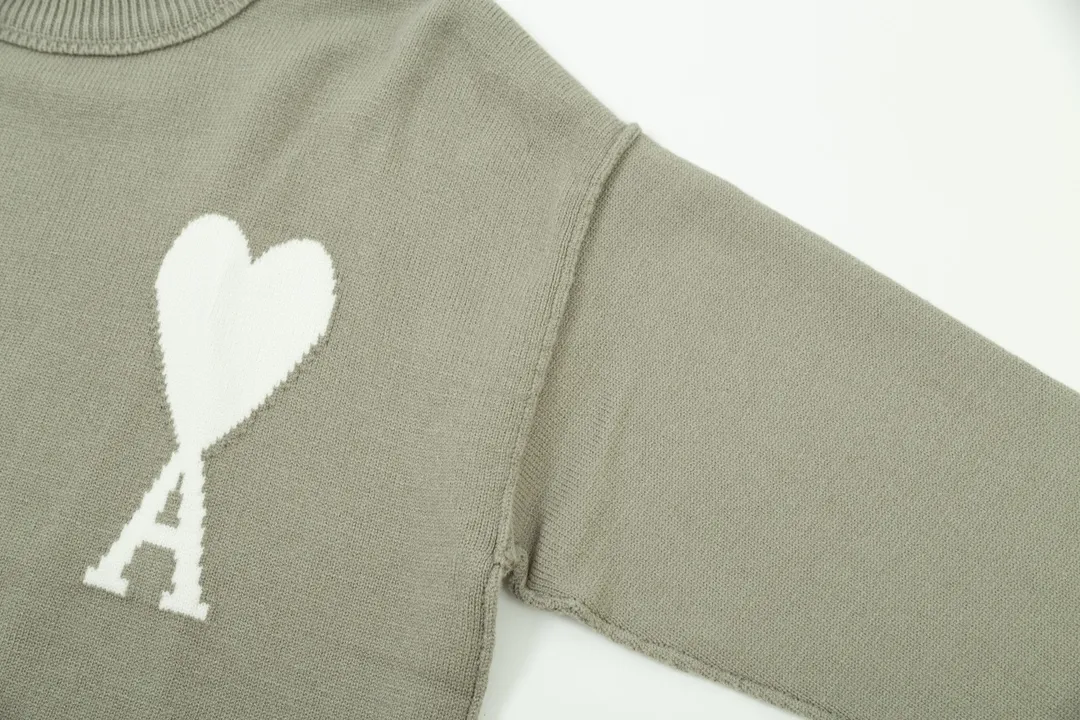 8155# Ami Paris 2024 Autumn and Winter New Arrivals, New Colors, Big Heart Jacquard, Patchwork Reverse-over Technology, Round Neck Wool Sweater, Lazy Style, Same Style for Men and Women, Oversize Color: Sky Blue, Bean Green, Apricot Code Number: S-XL