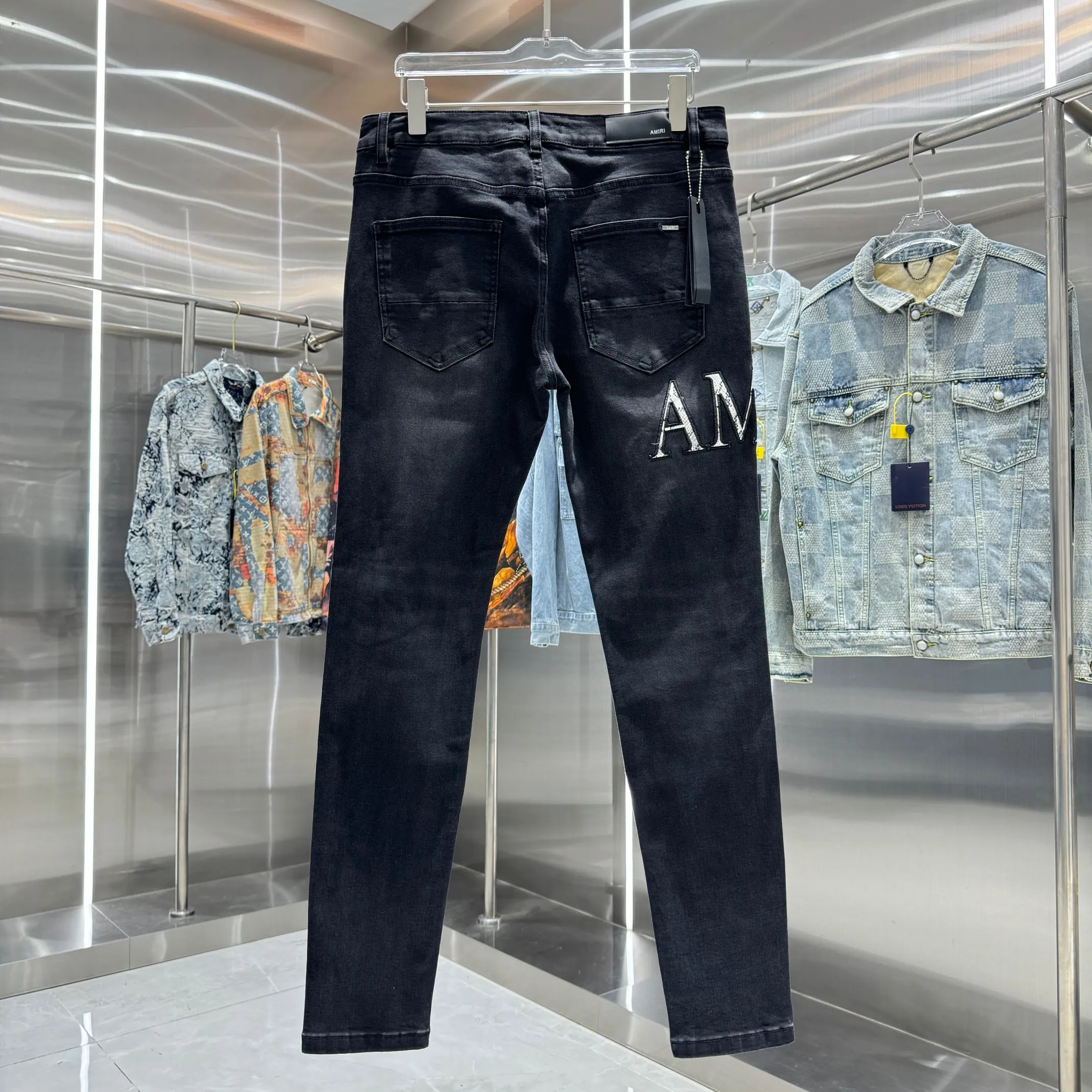 P290 Amiri ripped letter embroidered street fashion slim fit stretch jeans Color Black Size 30 32 34 36 38