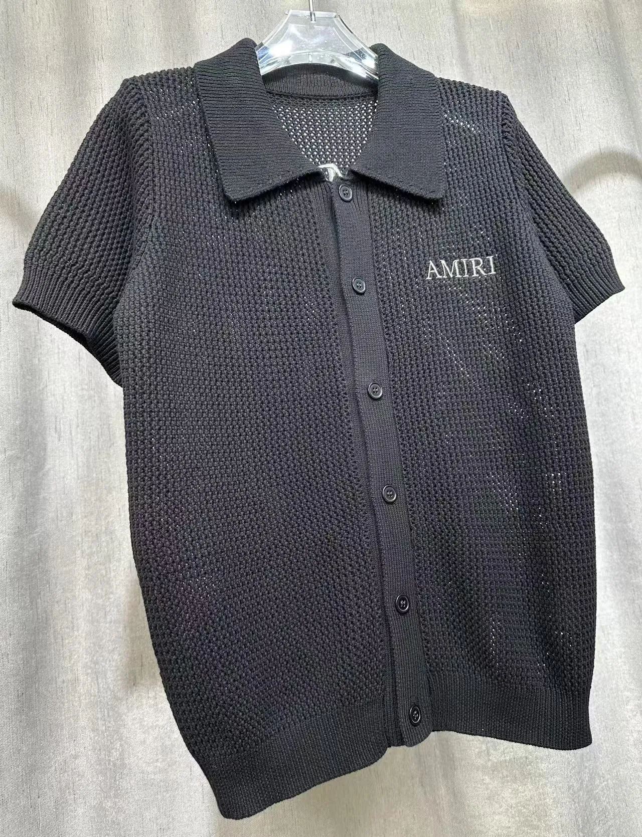 P260 2025 AMIRI new summer sweater fabric POLO collar cardigan short sleeves classic logo embroidery on the front and back 🈵hollow body heavy craftsmanship Color: Black Size: S M L XL XXL
