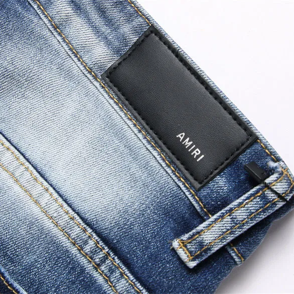 #M52 P168💰 Independent AMIRI coconut tree embroidery jeans trousers AMIRI high street basic ripped tight elastic jeans trousers amiri brand jeans break the production process and cutting of the original jeans, the fabrics are softer and more comfortable Hand-sewn collar label Customized logo buttons Genuine leather tag Color: light blue Size: 30-32-34-36