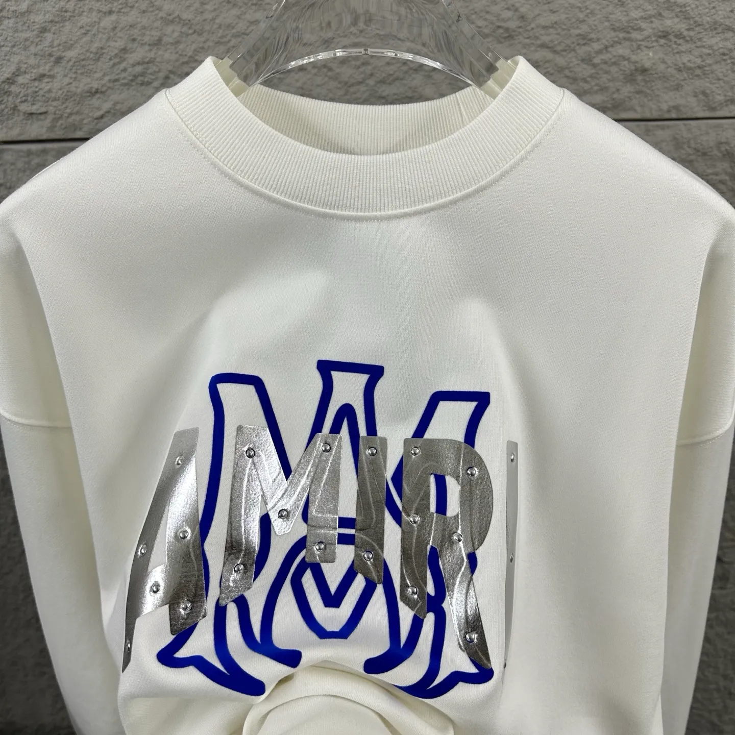 P220 Amiri* 2025 early autumn and winter new long-sleeved sweatshirt, classic letter silicone technology + three-dimensional flocking, custom terry fabric, round neck pullover, same style for men and women Color: black white Size: S (90-130 catties) M (120-150 catties) L (140-165 catties) XL (160-180 catties) XXL (180-210 pounds)