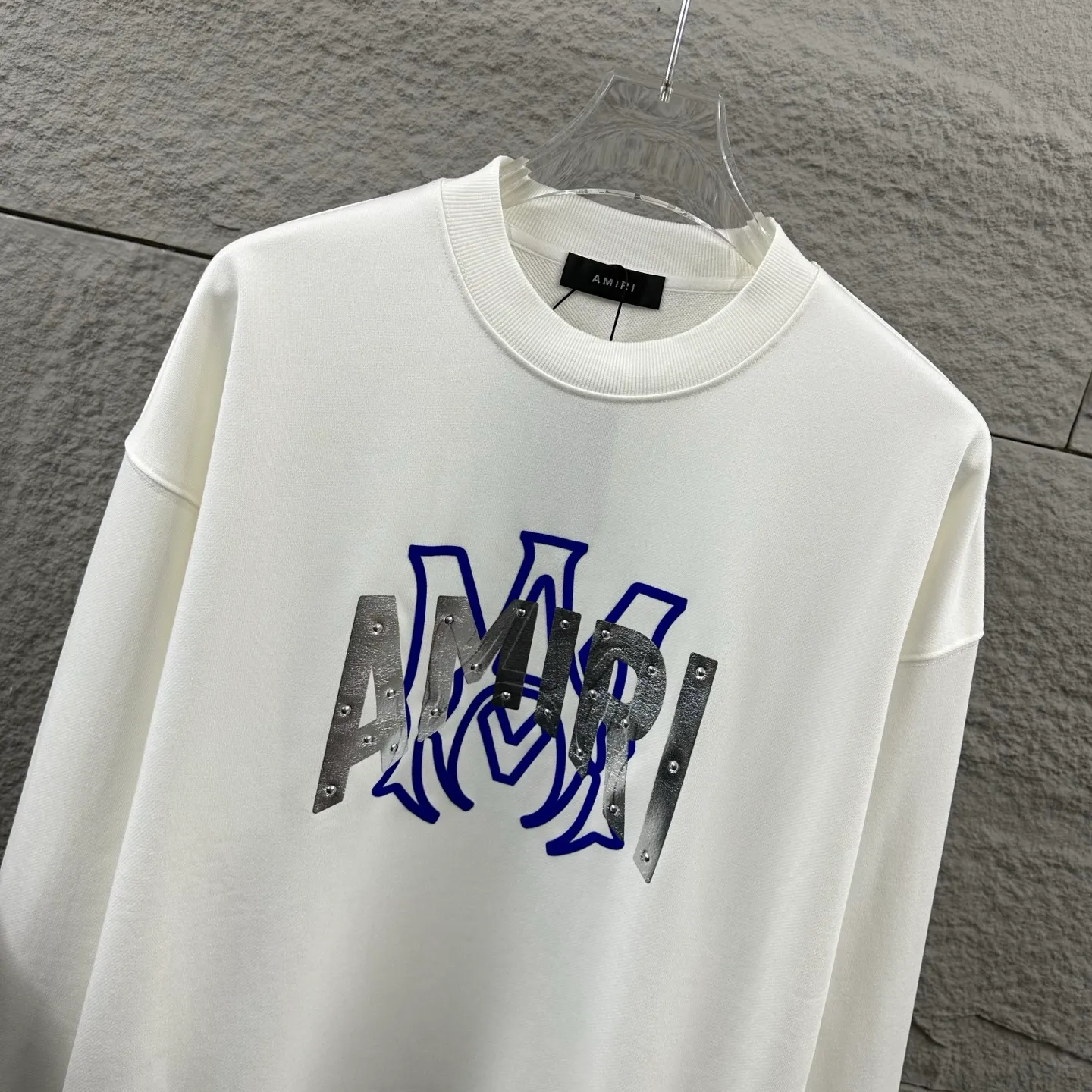 P220 Amiri* 2025 early autumn and winter new long-sleeved sweatshirt, classic letter silicone technology + three-dimensional flocking, custom terry fabric, round neck pullover, same style for men and women Color: black white Size: S (90-130 catties) M (120-150 catties) L (140-165 catties) XL (160-180 catties) XXL (180-210 pounds)