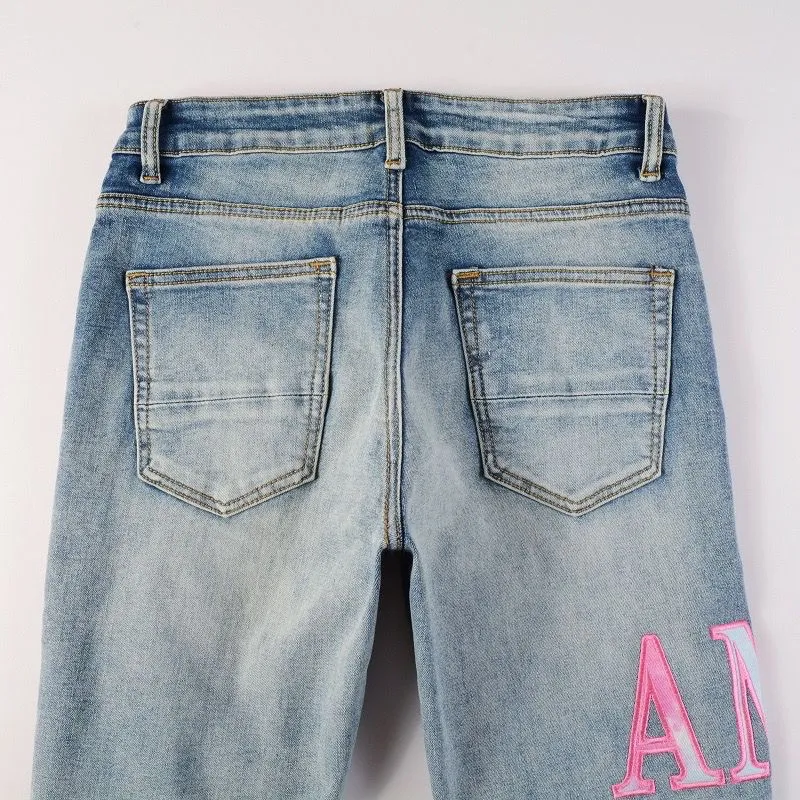 #M33 P168💰 Amiri classic embroidered patched leather ripped letter jeans, slim fit jeans, produced by a major washed factory, full of high-end feel, partially destroyed knee design with patchwork leather design, has been used as a facade design, leather waist nameplate, the focus of this style is not on the washing, but on the destroyed shape and version. The secret lies in the craftsmanship of the master. The cost of post-processing, grinding, cutting, etc. is far beyond the cost of assembly line products. Color: Picture color Size: 30-32-34-36