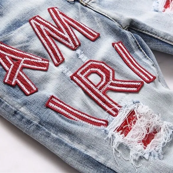 #M10 P168💰 AMIRI patch embroidery jeans trousers AMIRI high street basic ripped tight elastic jeans trousers amiri brand jeans break the production process and cutting of the original jeans, the fabrics are softer and more comfortable Hand-sewn collar label Customized logo buttons Genuine leather tag Color: Picture color Size: 30-32-34-36