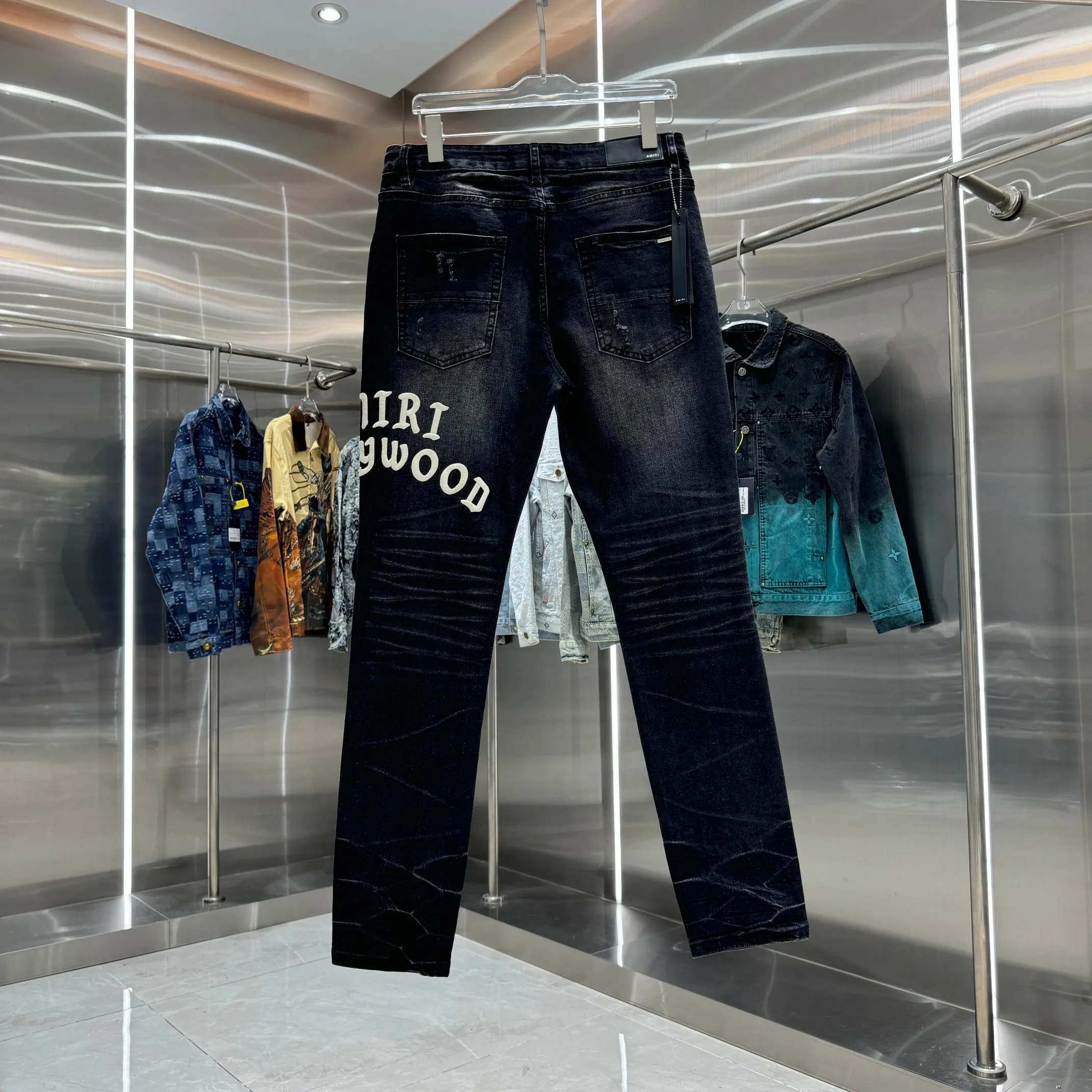P290 Amiri ripped embroidery pattern craft street fashion slim fit stretch jeans Color Black Size 30 32 34 36 38
