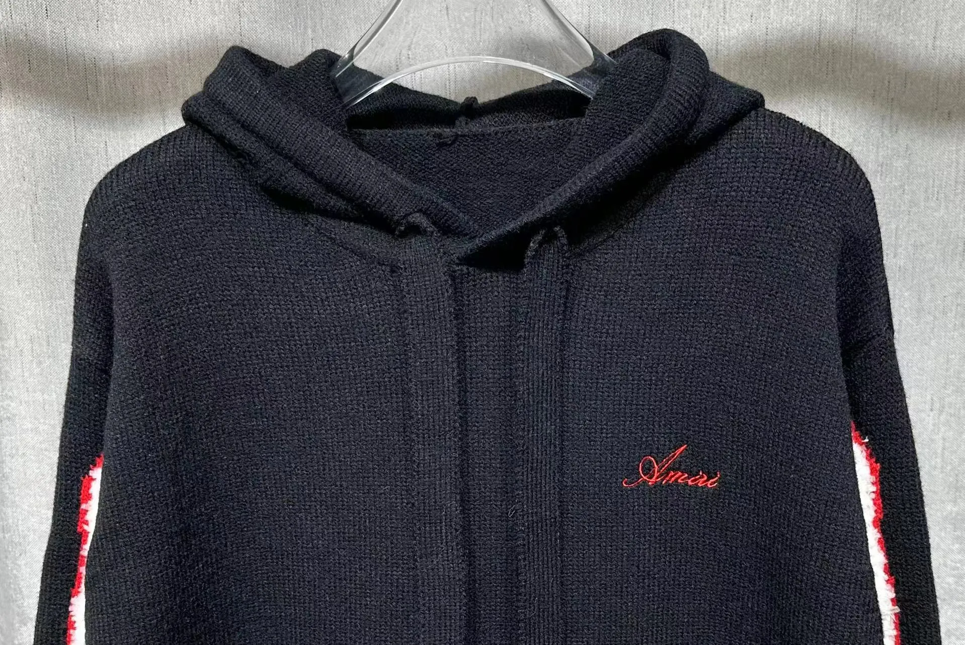P290 🎉AMIRI new hooded sweater, logo embroidery on the chest + belly bag, 1:1 towel embroidery on the sleeves. Color: apricot white, red, gray, black, size: S M L XL XXL