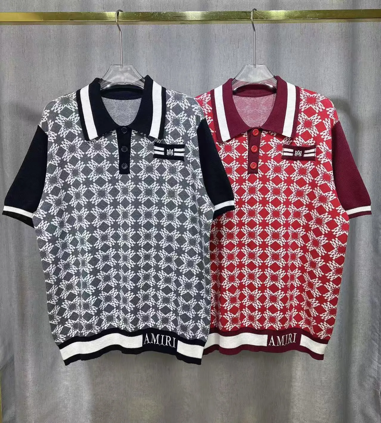 P240 🎉2025 AMIRI new summer sweater fabric POLO shirt with short sleeves, exclusive logo embroidery on the chest, embroidered letters on the hem Color: Gray Red Size: S M L XL XXL