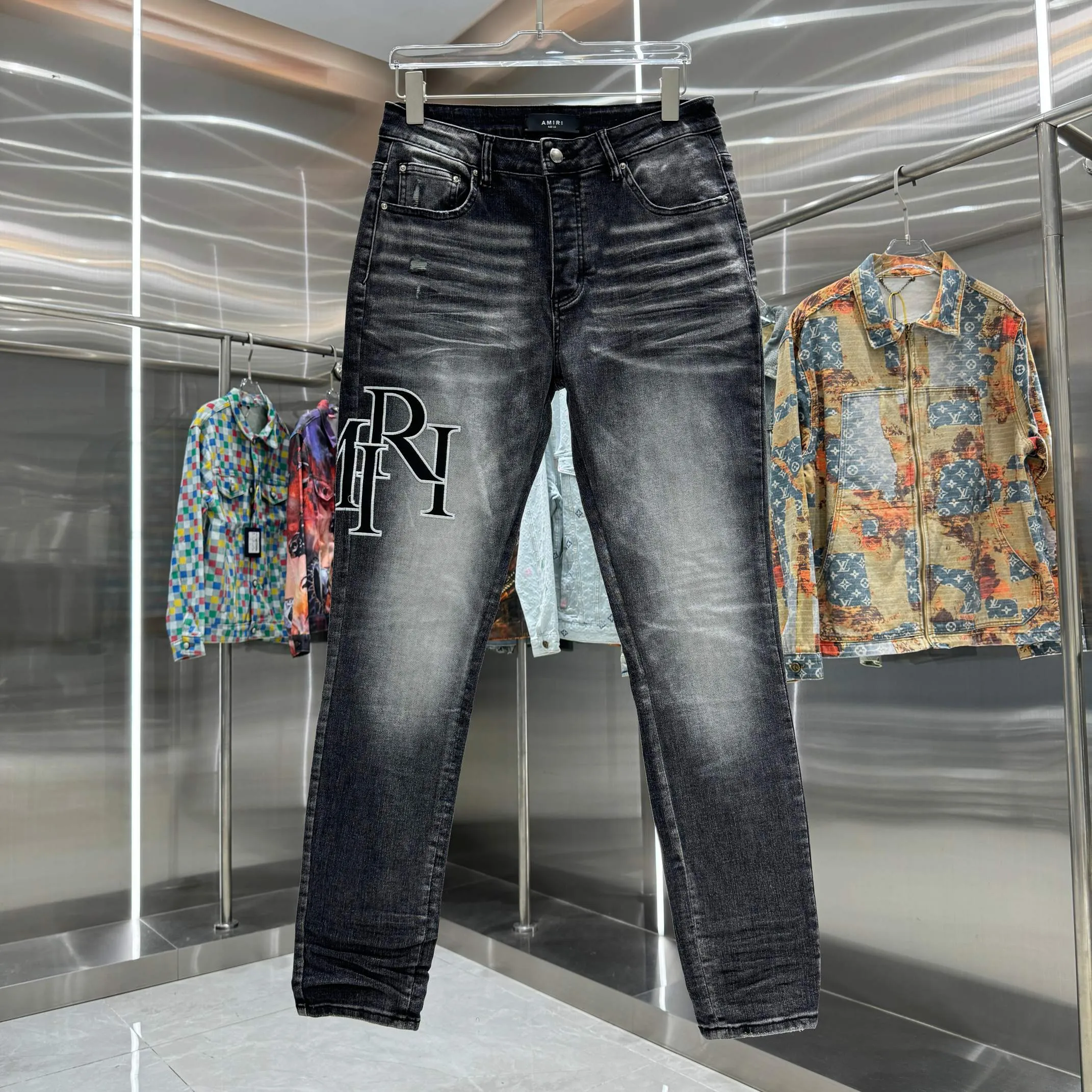 P290 Amiri letter embroidery craft street fashion slim fit stretch jeans Color Black Size 30 32 34 36 38