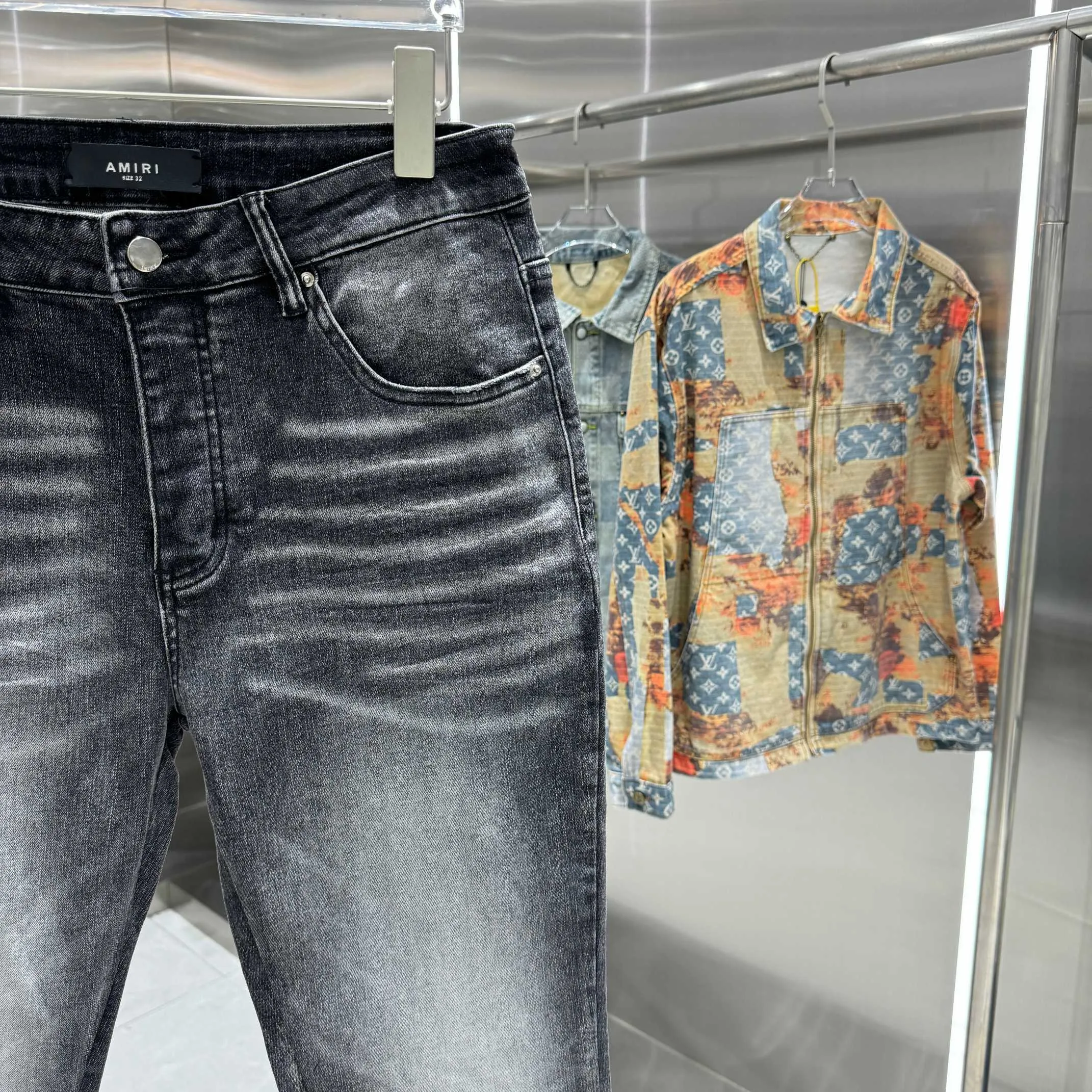 P290 Amiri letter embroidery craft street fashion slim fit stretch jeans Color Black Size 30 32 34 36 38