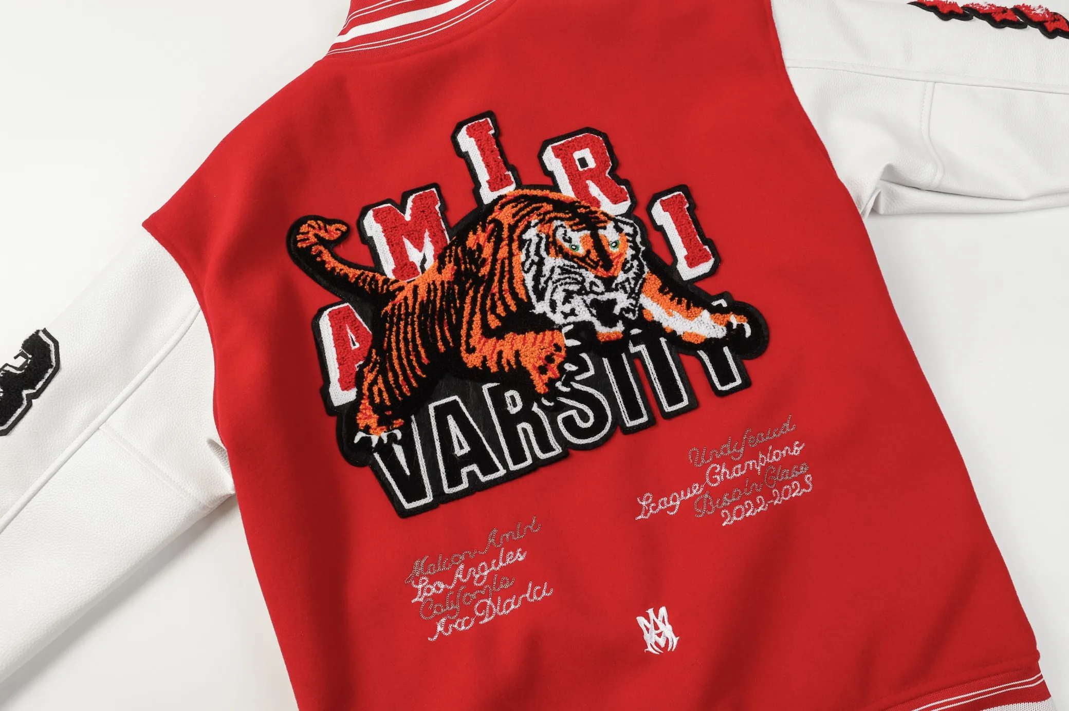 P370 AMIRI's new tiger towel embroidered baseball jacket with thousands of needles, high weight dragon and phoenix nylon fabric with pebbled leather sleeves, heavy industry hardware restored one to one M L XL XXL