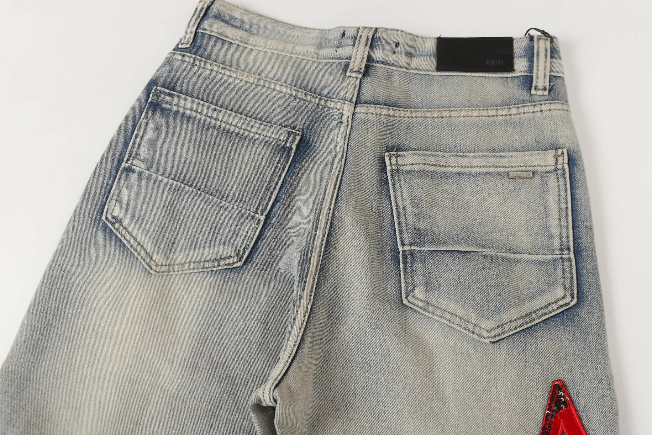 P270 Amiri blood and tears high street ripped embroidered washed jeans Color: Picture color Code number: 28-36