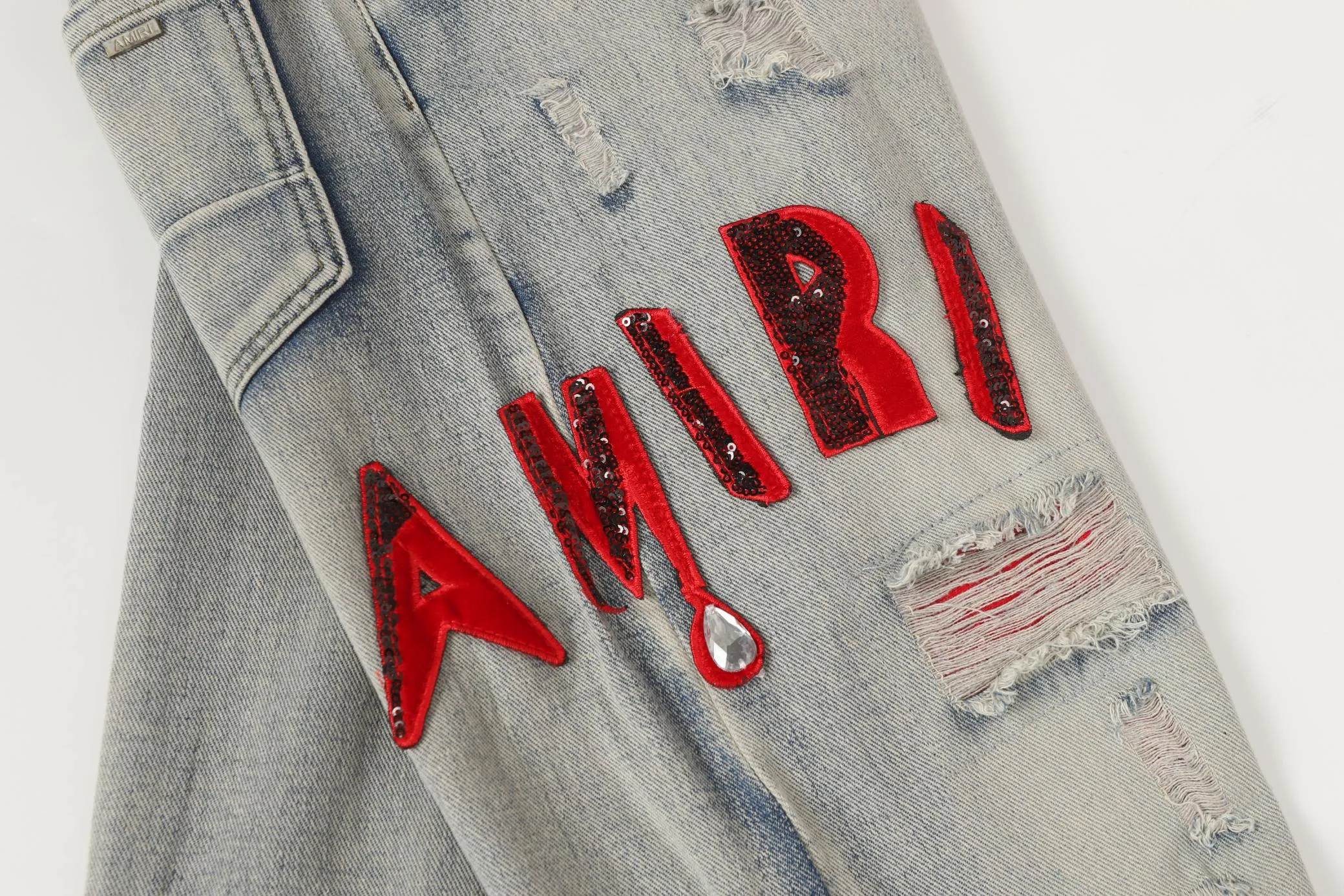 P270 Amiri blood and tears high street ripped embroidered washed jeans Color: Picture color Code number: 28-36
