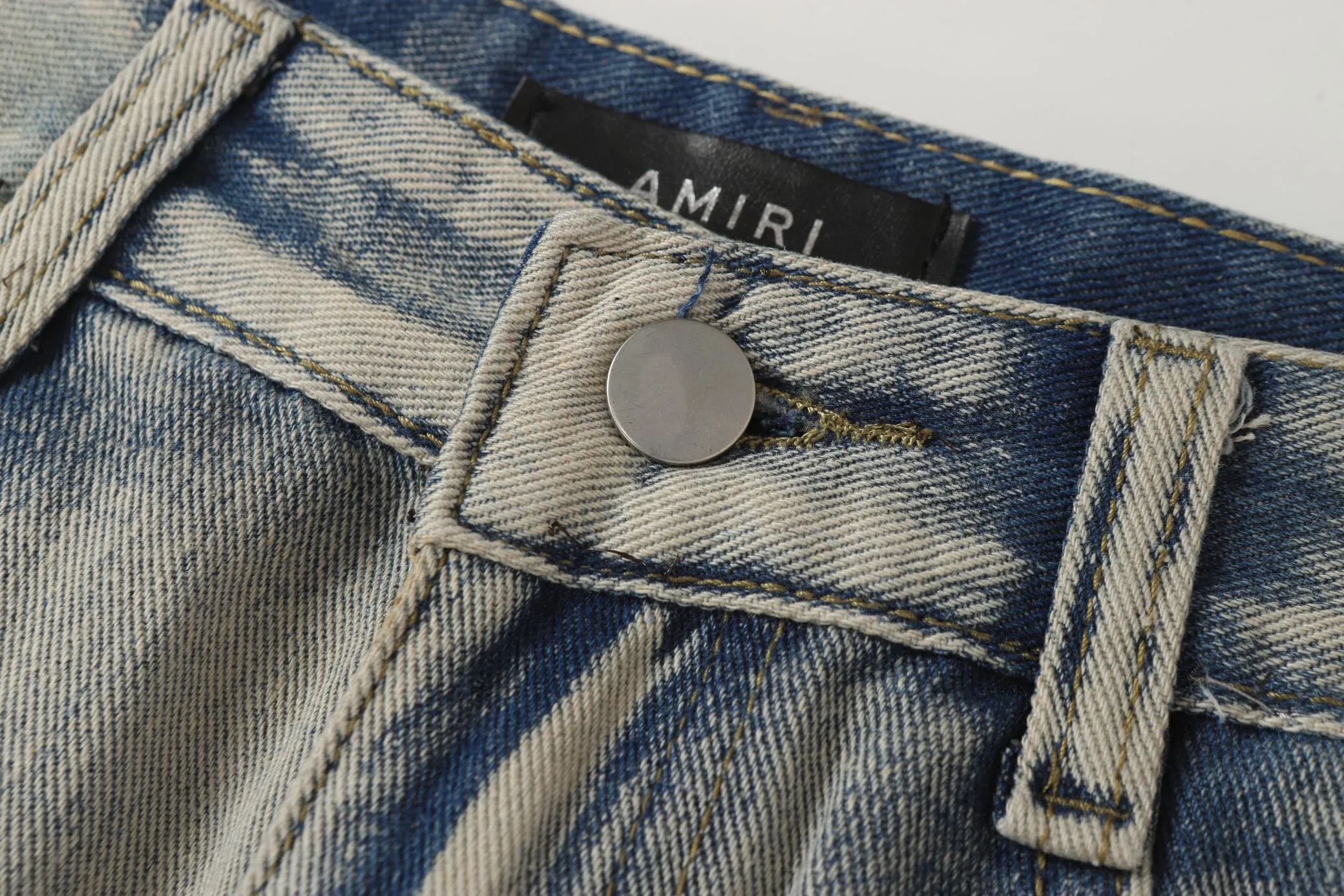 P270 Amiri blood and tears high street ripped embroidered washed jeans Color: Picture color Code number: 28-36