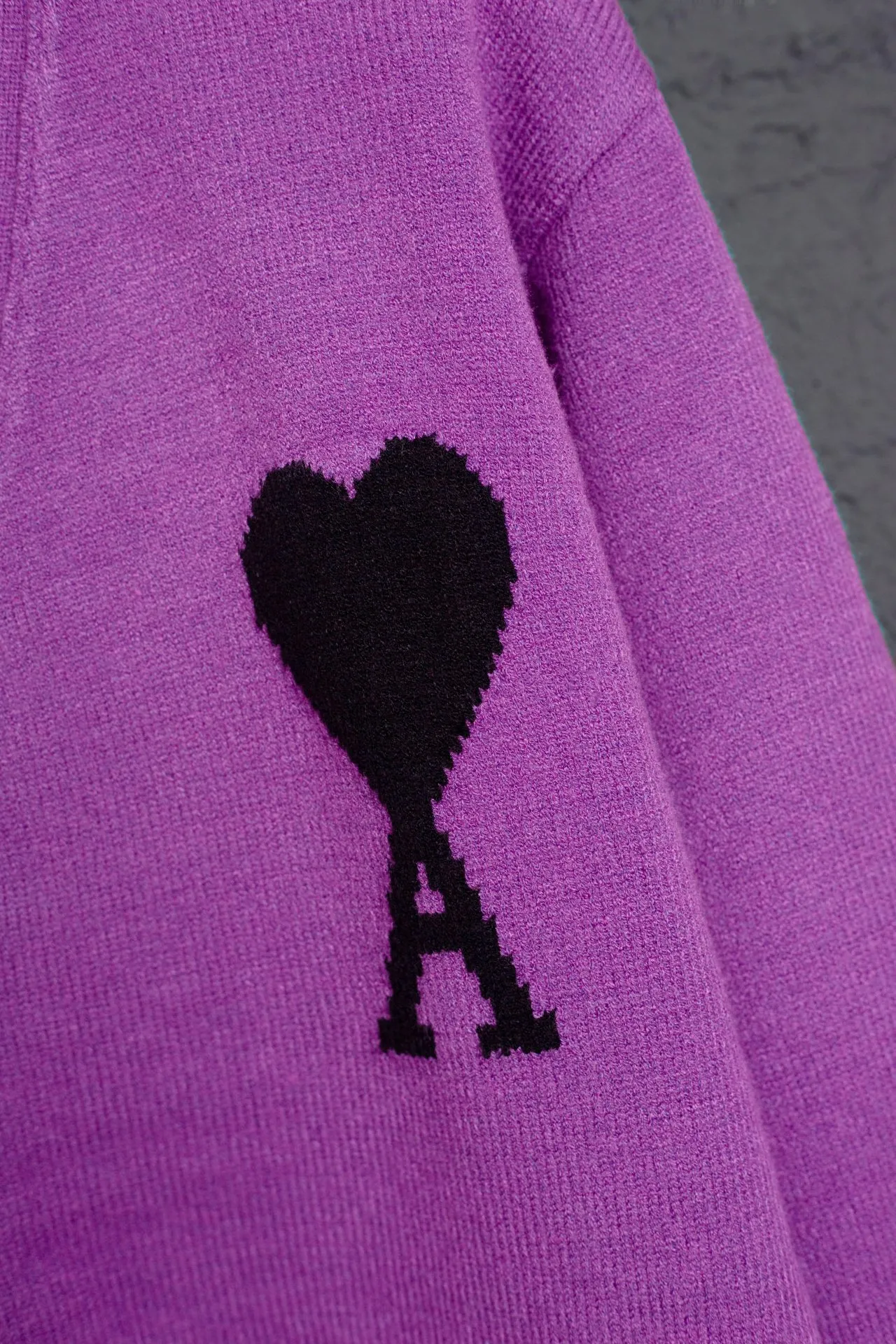 P186 Style No.: MQ802 AMI Classic Big Love Series Jacquard Cardigan Sweater Highest Version Supports Comparison Color: Purple, Size: S-XL