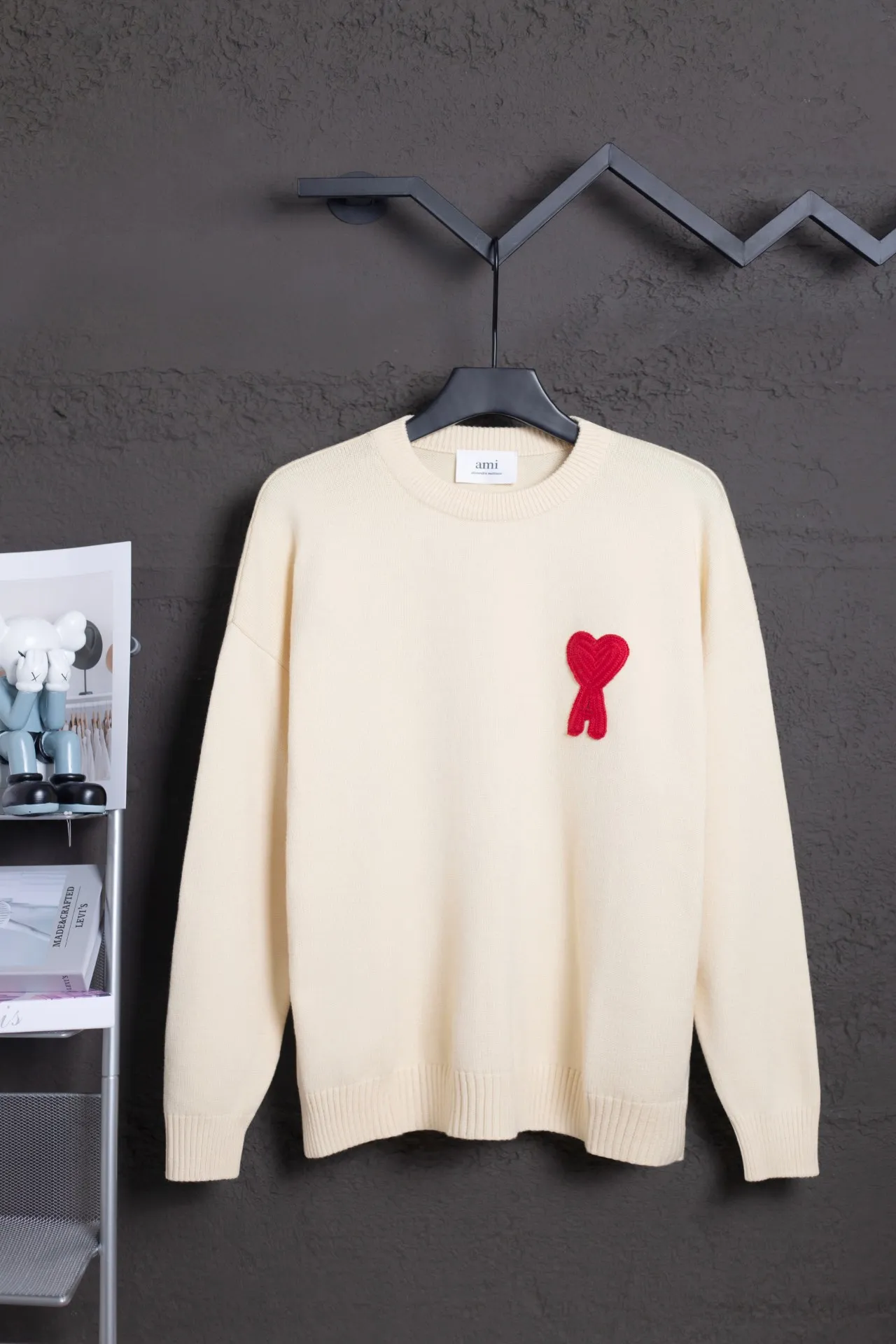 P170 AMI's new classic love chapter crew neck sweater, the highest version, supports comparison, Color: Apricot Red, Size: S-XL