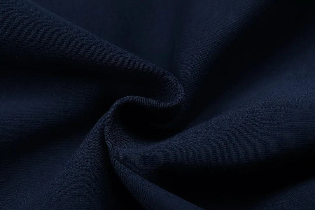 🅿️200 AMI 2025 new style, light luxury, embroidered love letter logo, essential for daily commuting for men and women, casual shorts ·Customized terry fabric ·Elastic + drawstring adjustable waistband ·Imported machine high-density embroidery technology ·Waist label, tag, three wash marks complete Color: dark blue Size: M L XL XXL XXXL