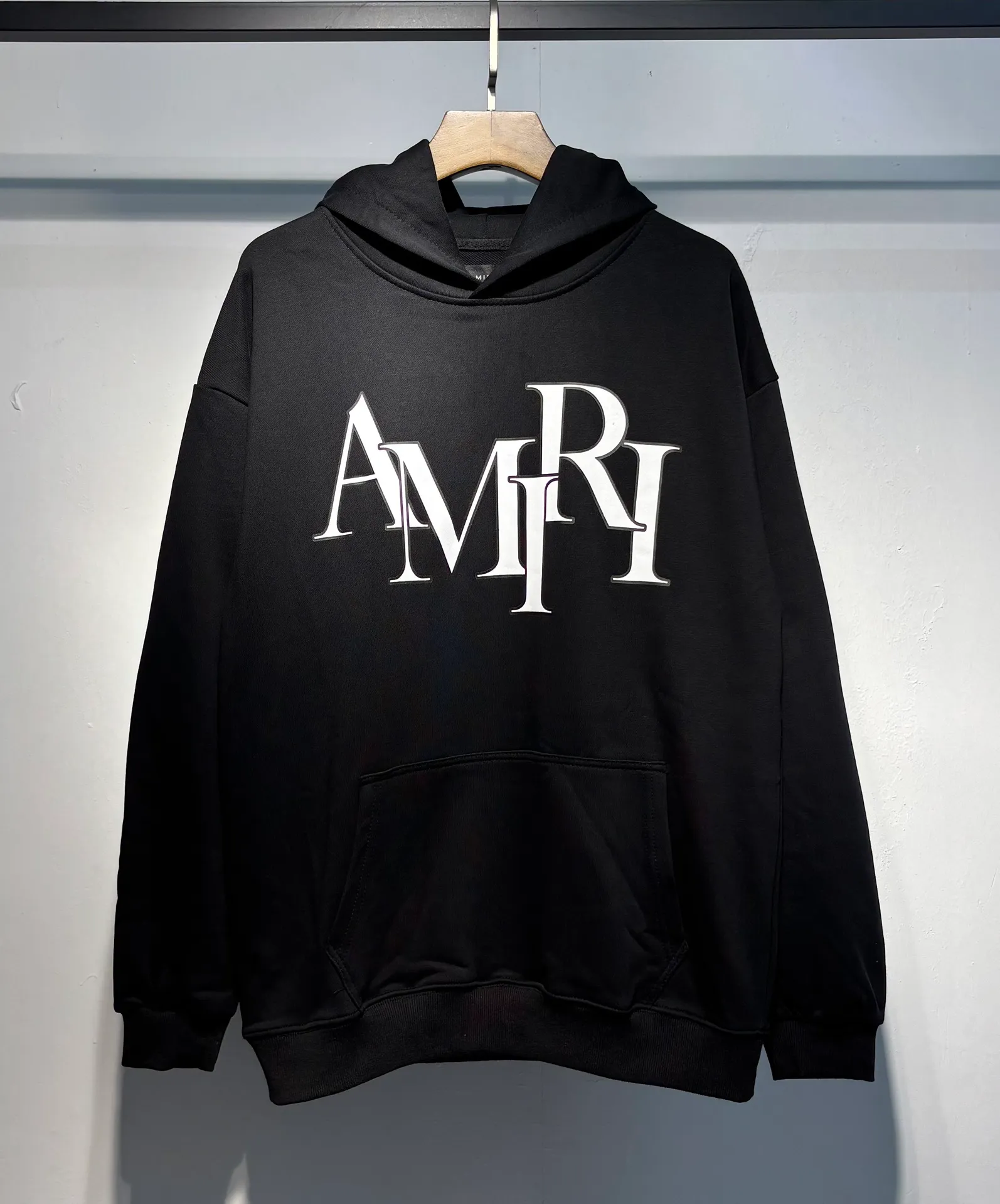 900 P220 autumn and winter new product AMIRI real shot sweatshirt black hanging shot S. M. L. XL