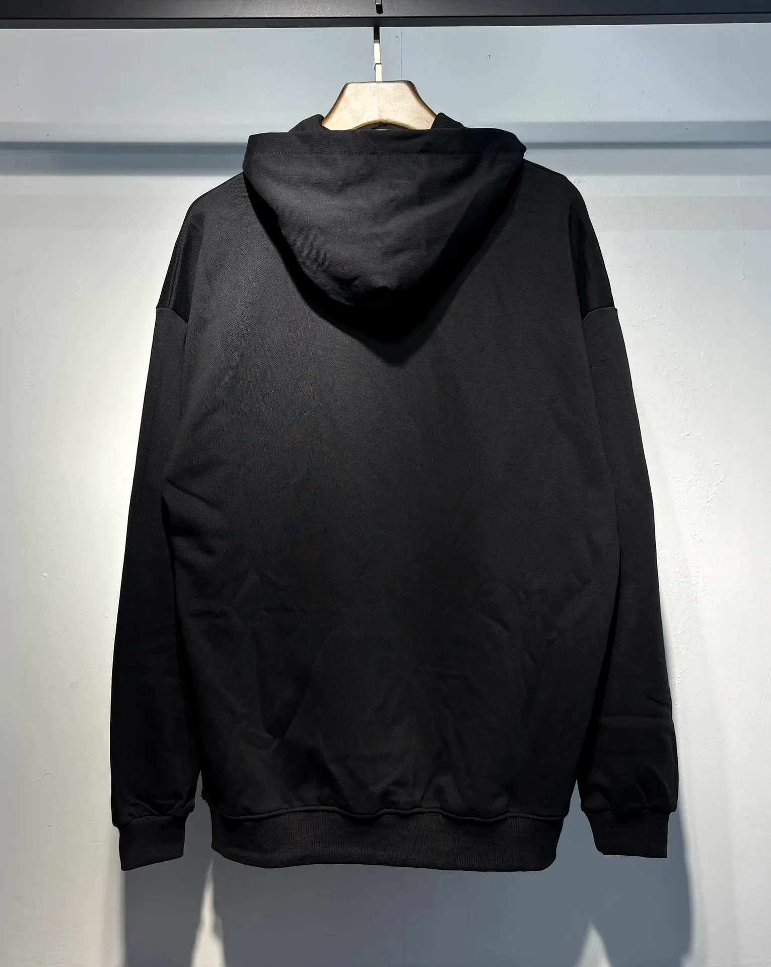 900 P220 autumn and winter new product AMIRI real shot sweatshirt black hanging shot S. M. L. XL