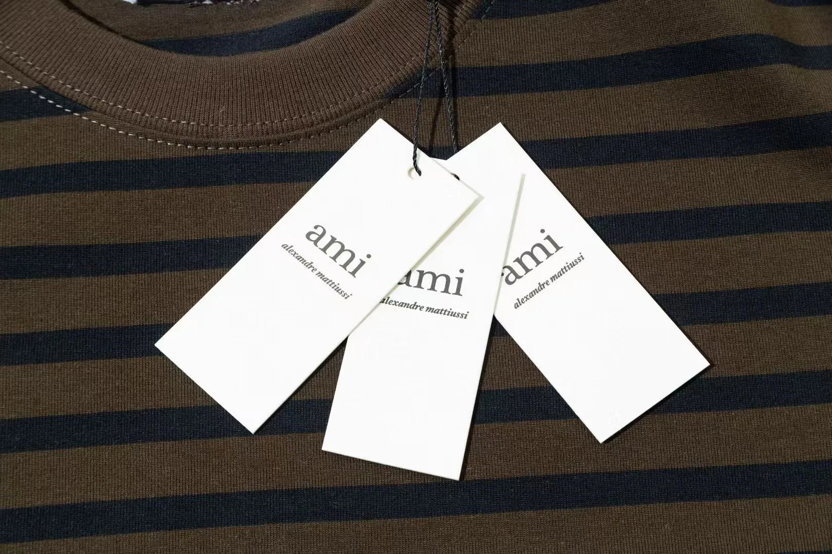 1226# AMI PARIS 25SS new classic cuff small love logo embroidered cotton large striped round neck short-sleeved T-shirt YP customized 240g pure cotton fabric same style for men and women Color: black gray green gray green black Size S-XL