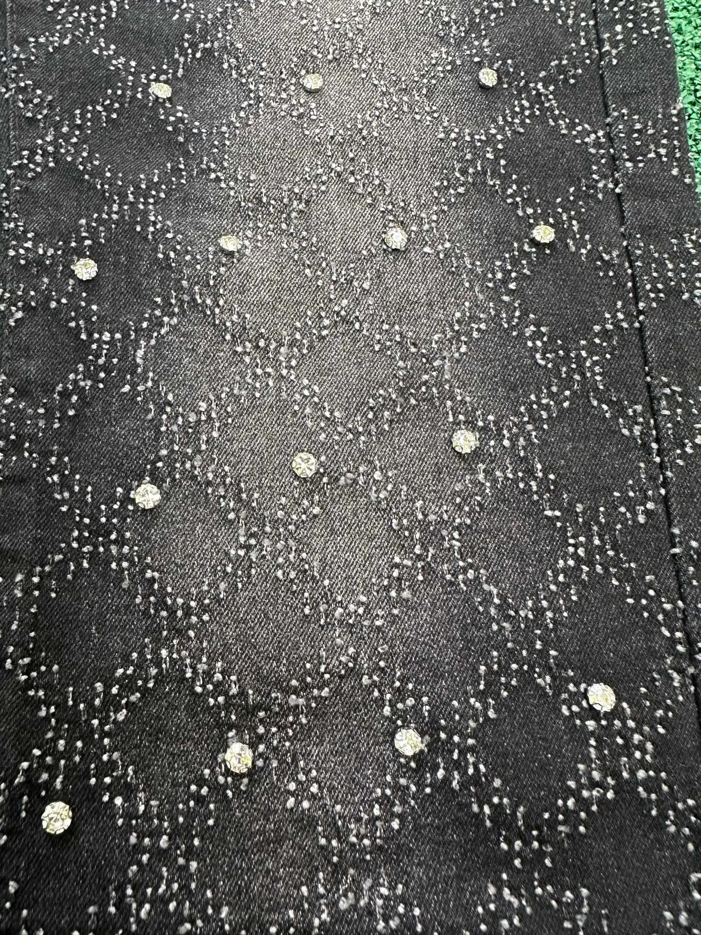 #N01 P220💰 AM micro-flared baby's breath jeans light luxury jeans AMIRI jeans trousers micro-elastic jeans trousers amiri brand jeans break the production process and cutting of the original jeans, the fabrics are softer and more comfortable Hand-sewn collar label Customized logo buttons Genuine leather tag Color: Picture color Size: 28-30-32-34-36