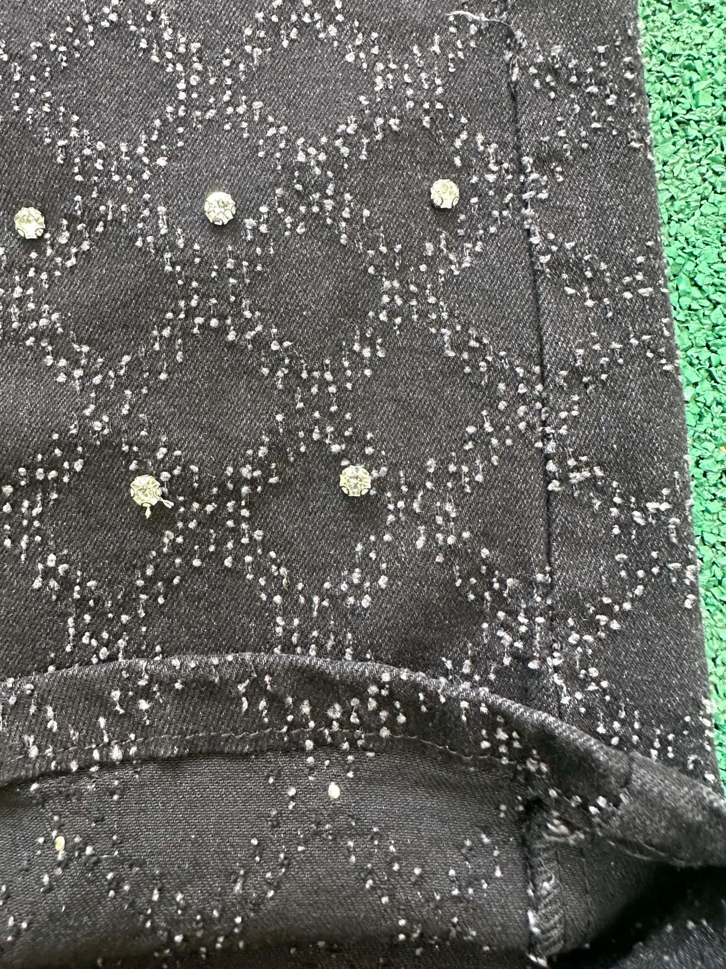 #N01 P220💰 AM micro-flared baby's breath jeans light luxury jeans AMIRI jeans trousers micro-elastic jeans trousers amiri brand jeans break the production process and cutting of the original jeans, the fabrics are softer and more comfortable Hand-sewn collar label Customized logo buttons Genuine leather tag Color: Picture color Size: 28-30-32-34-36