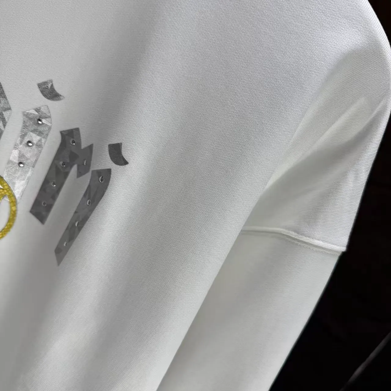 P210 AMIRI* 2025 autumn and winter new round neck sweatshirt 400g terry cotton letter logo three-dimensional thick plate glue ➕ metal diamond Color: Black White Gray Purple Size: S M L XL XXL