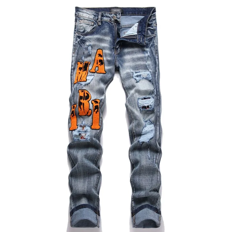 P168 💰 AMIRI patch embroidery jeans trousers AMIRI high street basic ripped tight elastic jeans trousers amiri brand jeans break the production process and cutting of the original jeans, the fabrics are softer and more comfortable Hand-sewn collar label Customized logo buttons Genuine leather tag Color: Picture color Size: 30-32-34-36