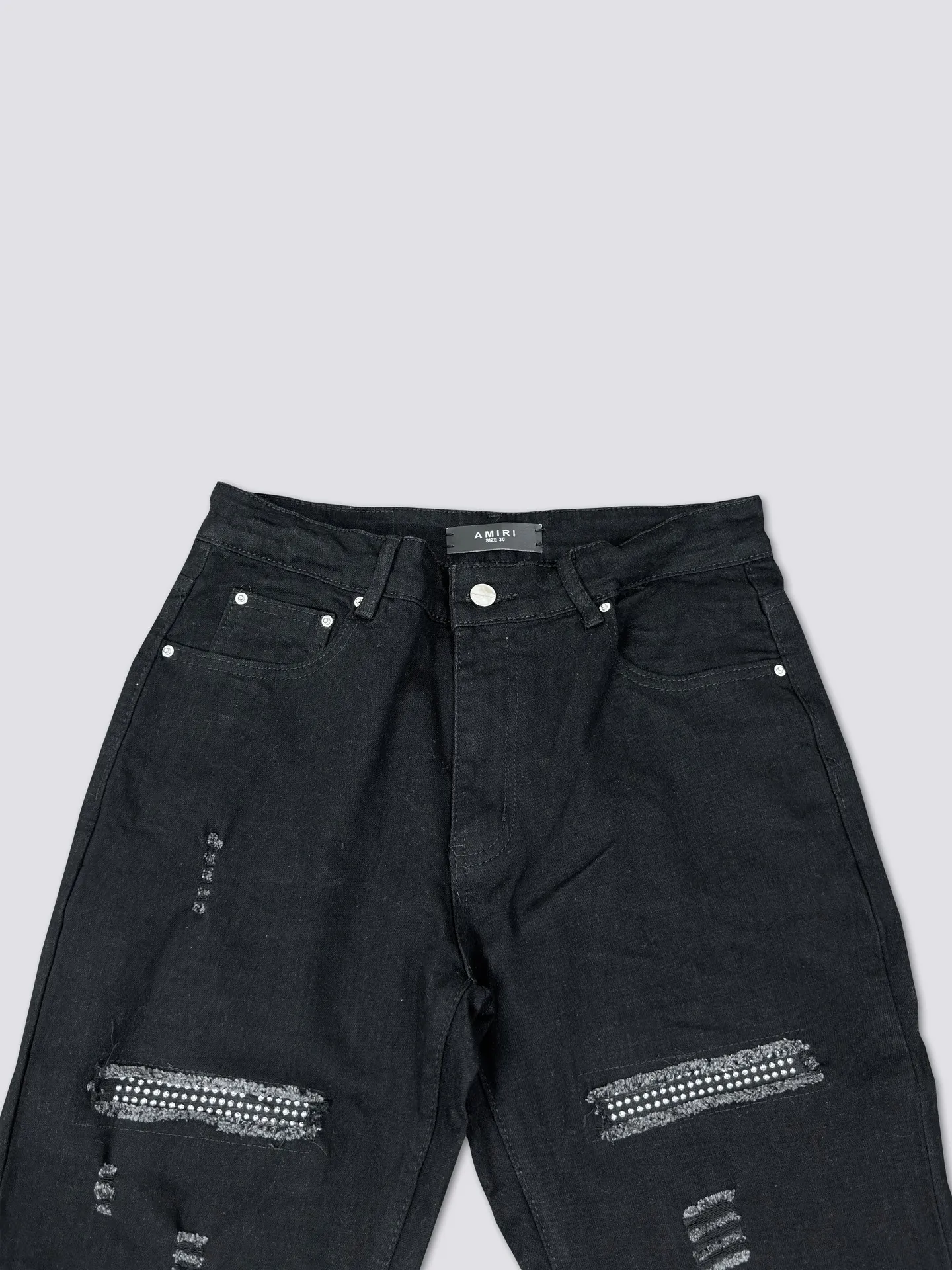 AMIRI's new jeans are washed and splashed with ink, ripped holes and silver diamond denim trousers, the same style for men and women. Color: black. Size: S-XL (28-34)