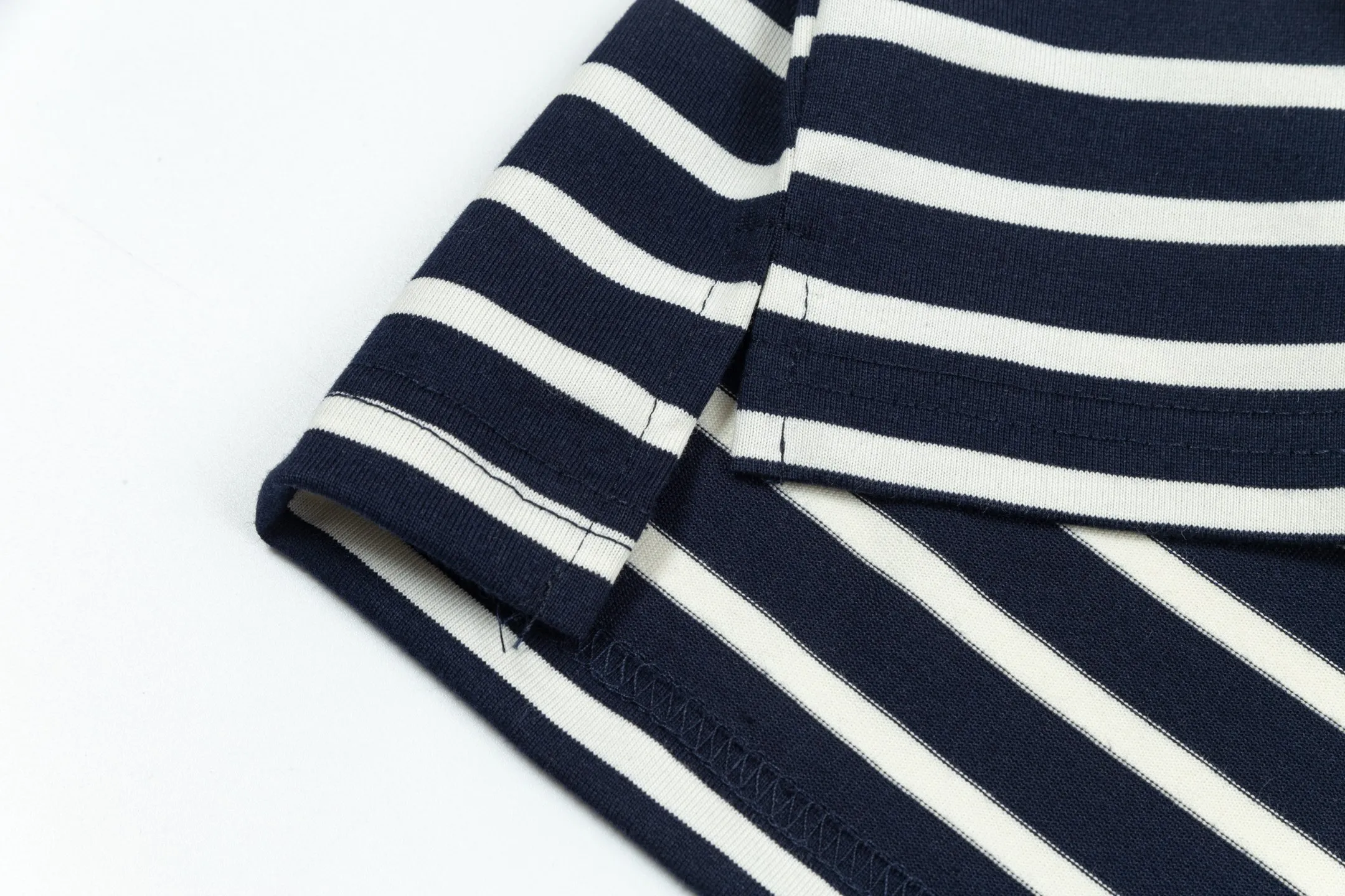 1231# AMI PARIS 25SS new letter LOGO small label striped loose and versatile casual three-quarter sleeve short-sleeved T-shirt logo round neck 240g pure cotton fabric loose short style Color: Orchidma Apricot S-XL