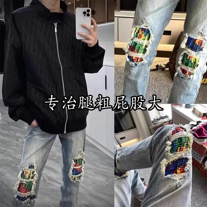 #M77 P168💰 AMIRI patch embroidery jeans trousers AMIRI high street basic ripped tight elastic jeans trousers amiri brand jeans break the production process and cutting of the original jeans, the fabrics are softer and more comfortable Hand-sewn collar label Customized logo buttons Genuine leather tag Color: Picture color Size: 30-32-34-36