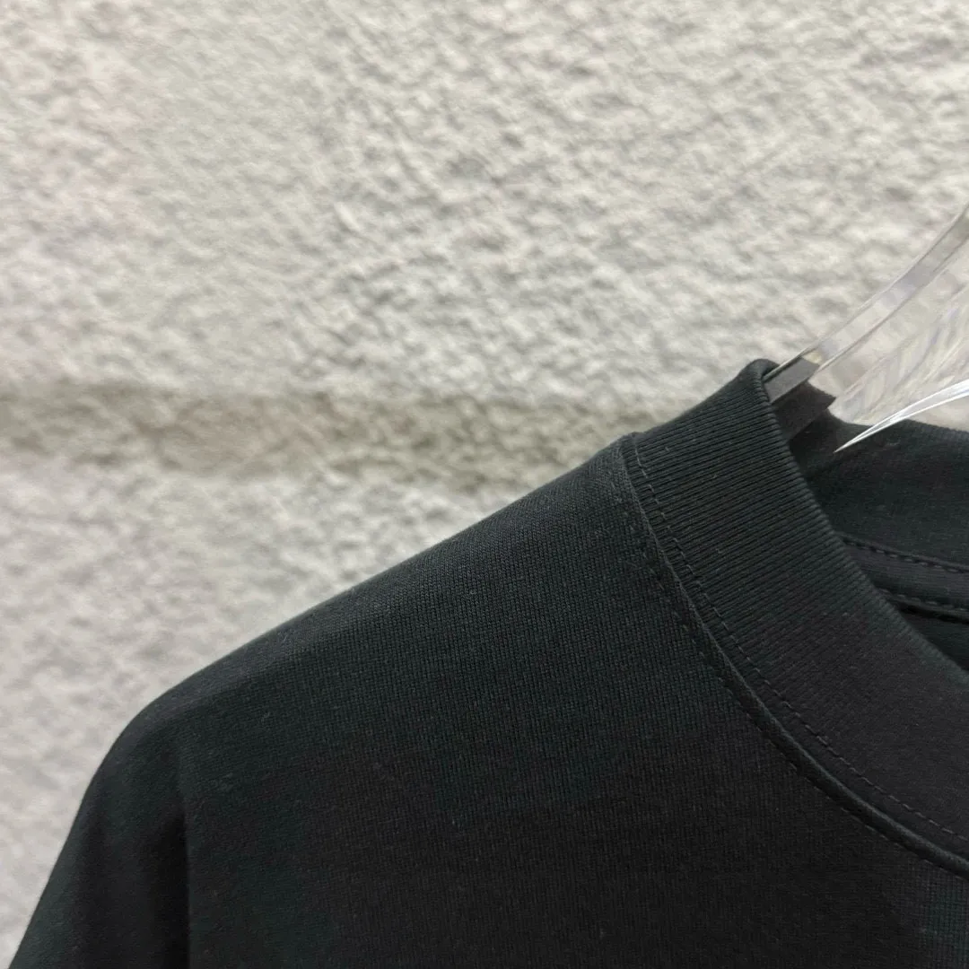 🅿️180 Ami* 2025 spring and summer new style Embroidered red love Customized double yarn plain cotton fabric Short-sleeved T-shirt Uniform for men and women Color: black white light blue light pink Size: S (90-130 pounds) M (120-150 pounds) L (140-165 pounds) XL (160-180 pounds) XXL (180-210 pounds)