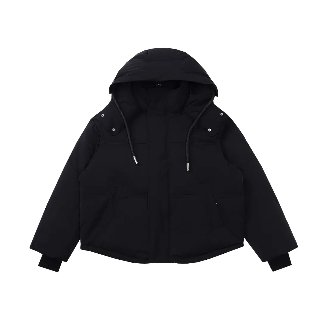 🅿️1160 style number~~F280 purchasing version AMIPARIS Ami de coeur winter limited capsule bread down jacket for men and women. Design concept: Ami limited down jacket from France lasted for half a year. The authentic product was purchased overseas in mid-May. From the fabric, LOGO, and even as small as a pocket or a button, every detail of this one is attractive enough and can become the highlight of your body. In addition to the refreshing and refined clothing style, this style has all original molds from fabrics to metal accessories to velvet. AMI conveys a relaxed and casual concept, giving people a feeling of comfort and casualness. Fabric + Features: ✅Unique double-layer lightweight bonded polyester military fabric, which is also AMI's unique patented technology, is a multi-functional fabric. ✅The lining is made of fine and dense renewable microfibers, which is light, soft and delicate. ✅Made using kp-ls fully automatic mechanical special woven fabric machine, it has windproof and waterproof, highly breathable and warm, elastic and wear-resistant properties that cannot be achieved by ordinary fabrics. ✅ Made of original national standard 90% white duck down. 800 fill power, the whole garment weighs 3 pounds, the average down filling is 450g, the top ultra-thick version on the Internet ✅ The zipper is made of YKK white copper zipper, which is the same as the original electro-plated Keyu hardware double ring zipper puller. Copper and nickel can be infinitely dissolved into each other, thereby forming a continuous solid solution, that is, regardless of the ratio of each other, they are always α-single-phase alloys. When nickel is melted into red copper and the content exceeds 16%, the resulting alloy becomes as white as silver. The higher the nickel content, the whiter the color. The nickel content in cupronickel is generally 25%. Manganese, iron, zinc or aluminum can also be added to become special white copper. The cost can be imagined. ✅The original proportional love logo patches are all laser-cut and have a loose fit. The hooded collar design is better for warmth. ✅Super fluffy and loose bag feel, hooded design, super fluffy and high-loft bag shape, thick and wide threaded sleeves can prevent wind from entering, ✅ Continuing AMIParis' usual design of combining leisure and elegance, each item is equipped with a heart pattern that is highly distinctive of the brand. Craftsmanship: Imported unique double-layer lightweight bonded polyester military fabric, high-density waterproof fabric, national standard 90 white duck down, extremely high fluffy, excellent warmth retention effect, no matter how cold it rains or snows, it can be done in one piece, like a walking duvet, unique drawstring design, the rope ends are made of Designed with a metal capsule, coupled with a wide hat and thick rope, the accessories/buttons/spring buckles are exquisitely made. The international first-line luxury brand COBRAX buttons are used. COBRAX buttons are several times or even ten times more expensive than similar ordinary products.