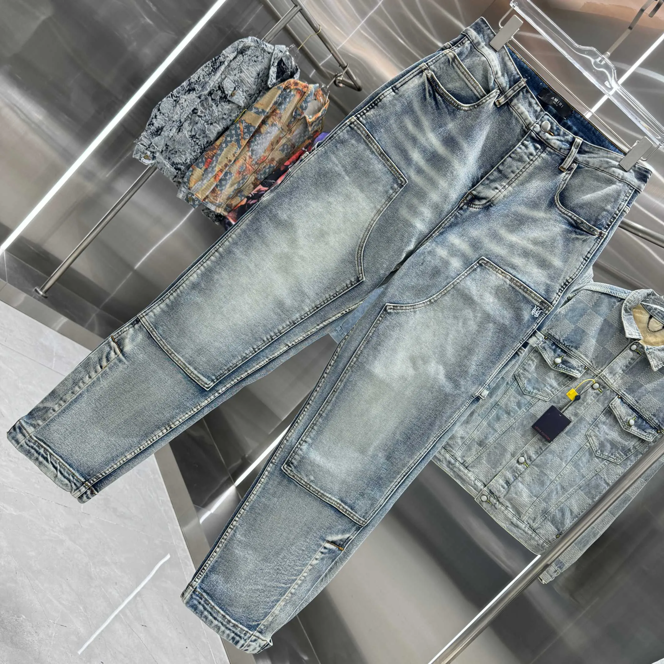 P300 Amiri Heavy-duty washed workwear street fashion loose straight jeans Color Light Blue Size 30 32 34 36 38